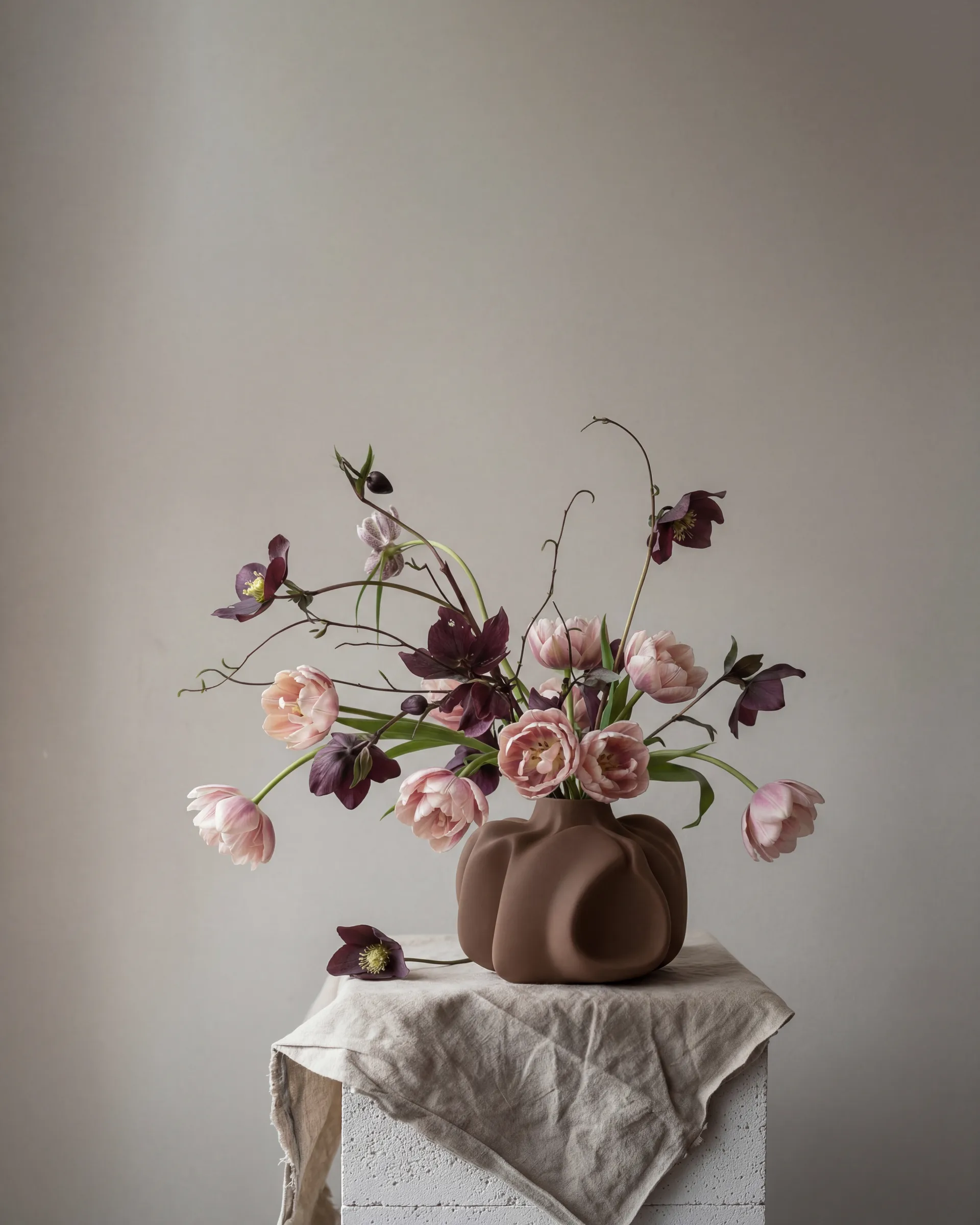 와비 메디오 화병 28 cm, Almond 101 Copenhagen | 101 코펜하겐