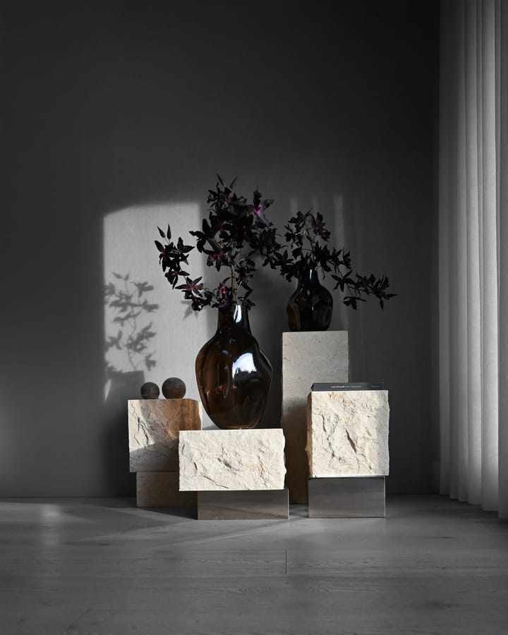 템플 사이드 테이블 톨 50x33 cm, Chrome-limestone 101 Copenhagen | 101 코펜하겐