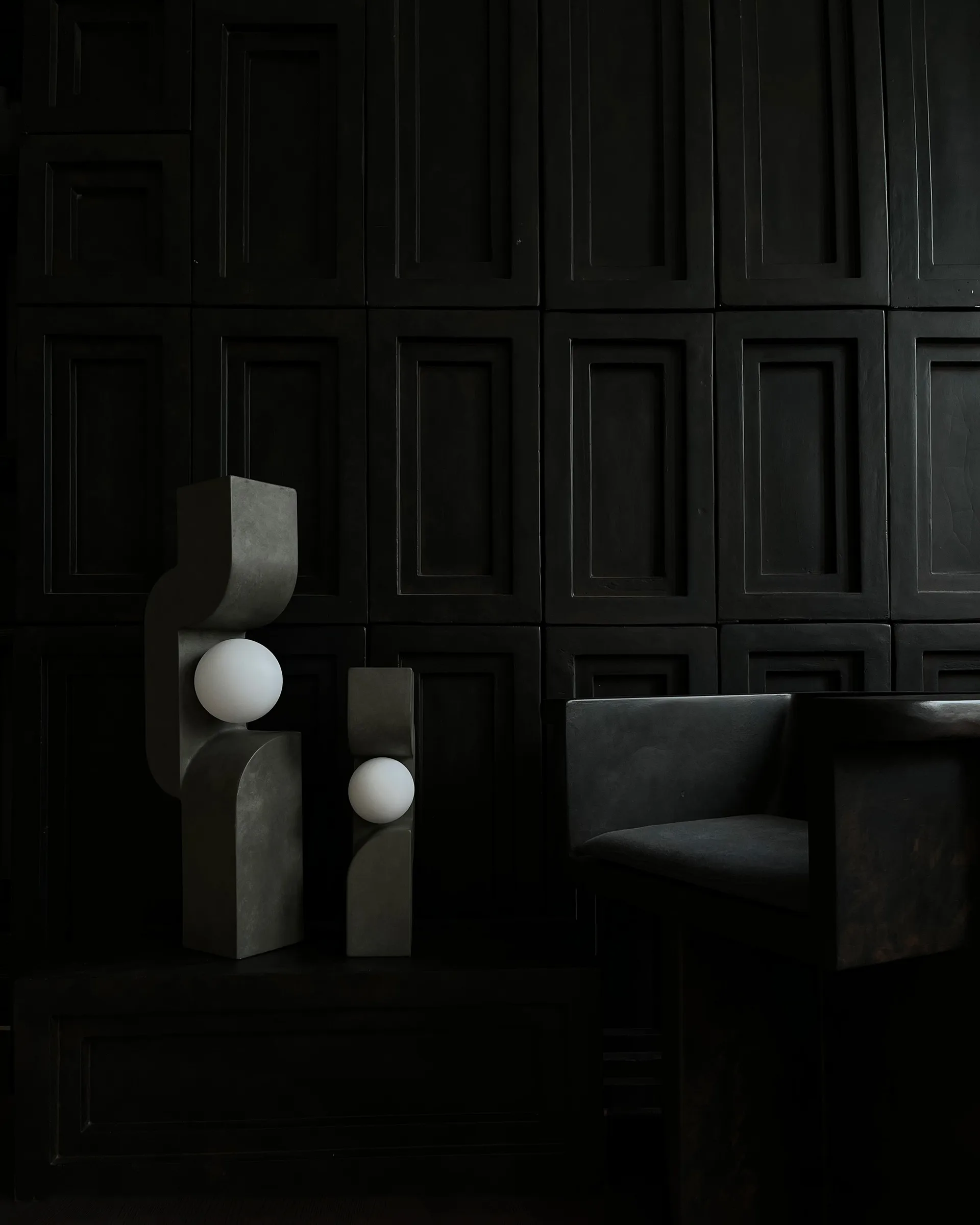 Sitting Man 조명 다크 그레이, 16x42.5 cm 101 Copenhagen | 101 코펜하겐