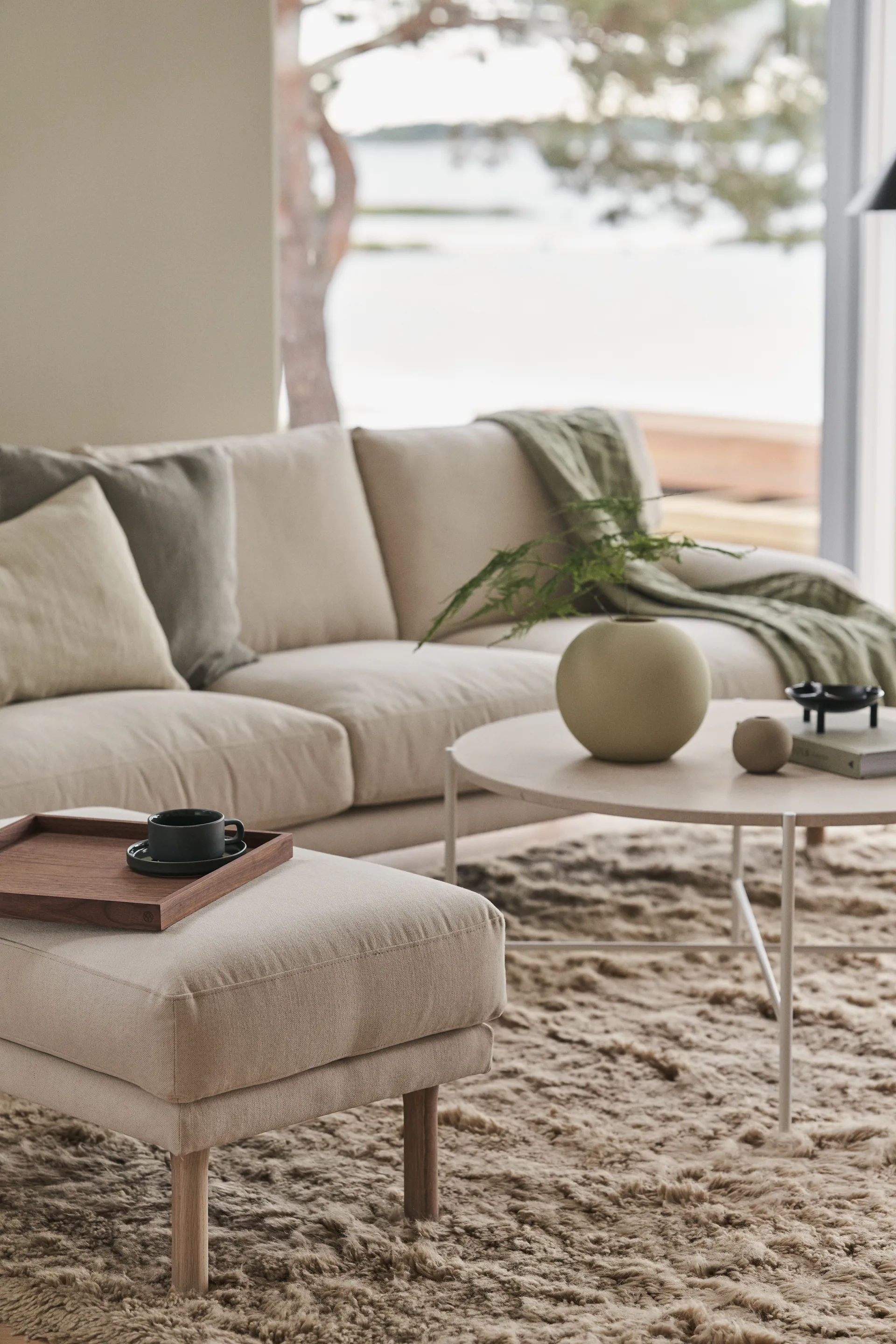 Lidnäs 풋스툴, Caleido beige 1898