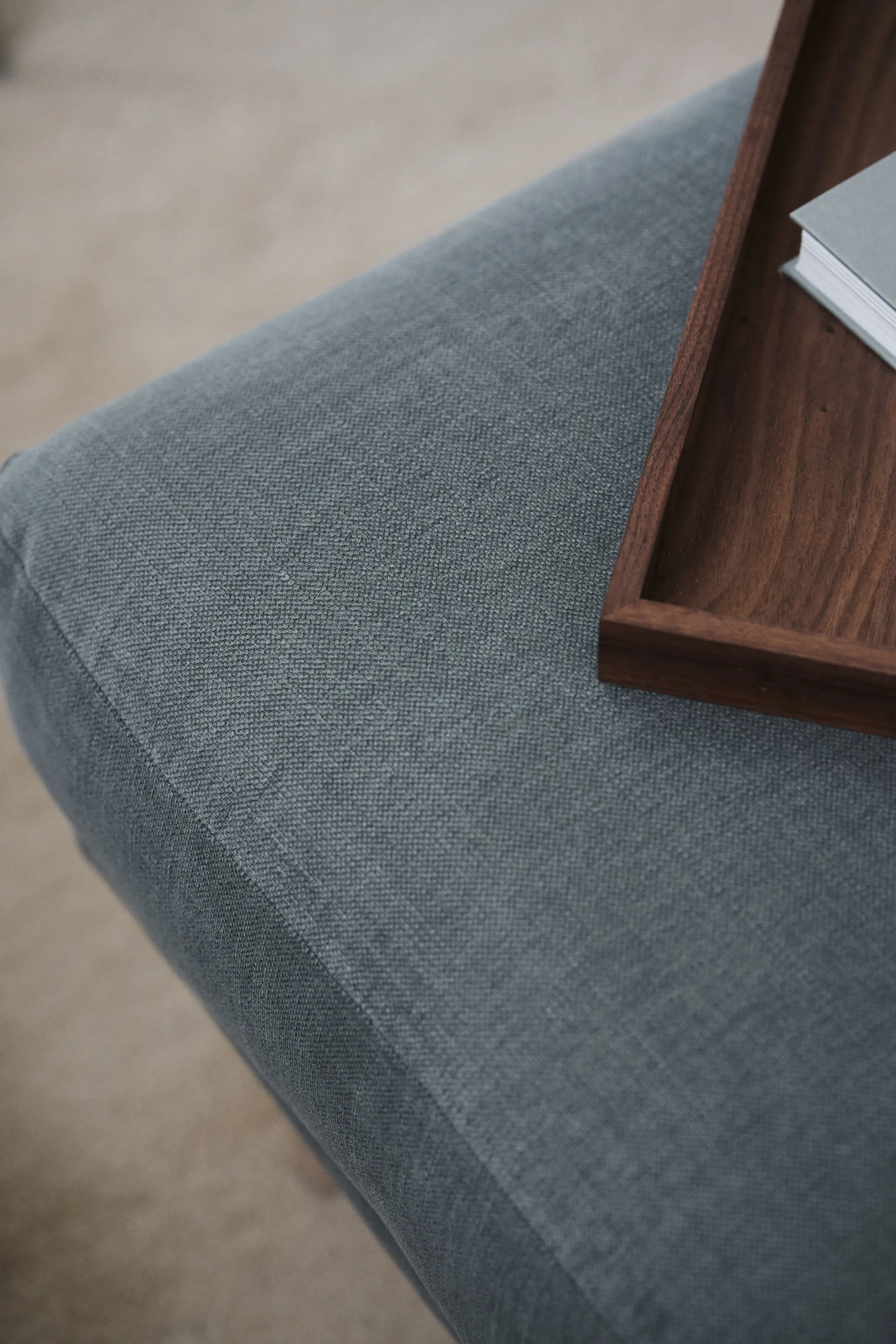 Lidnäs 풋스툴, Caleido dark grey 1898