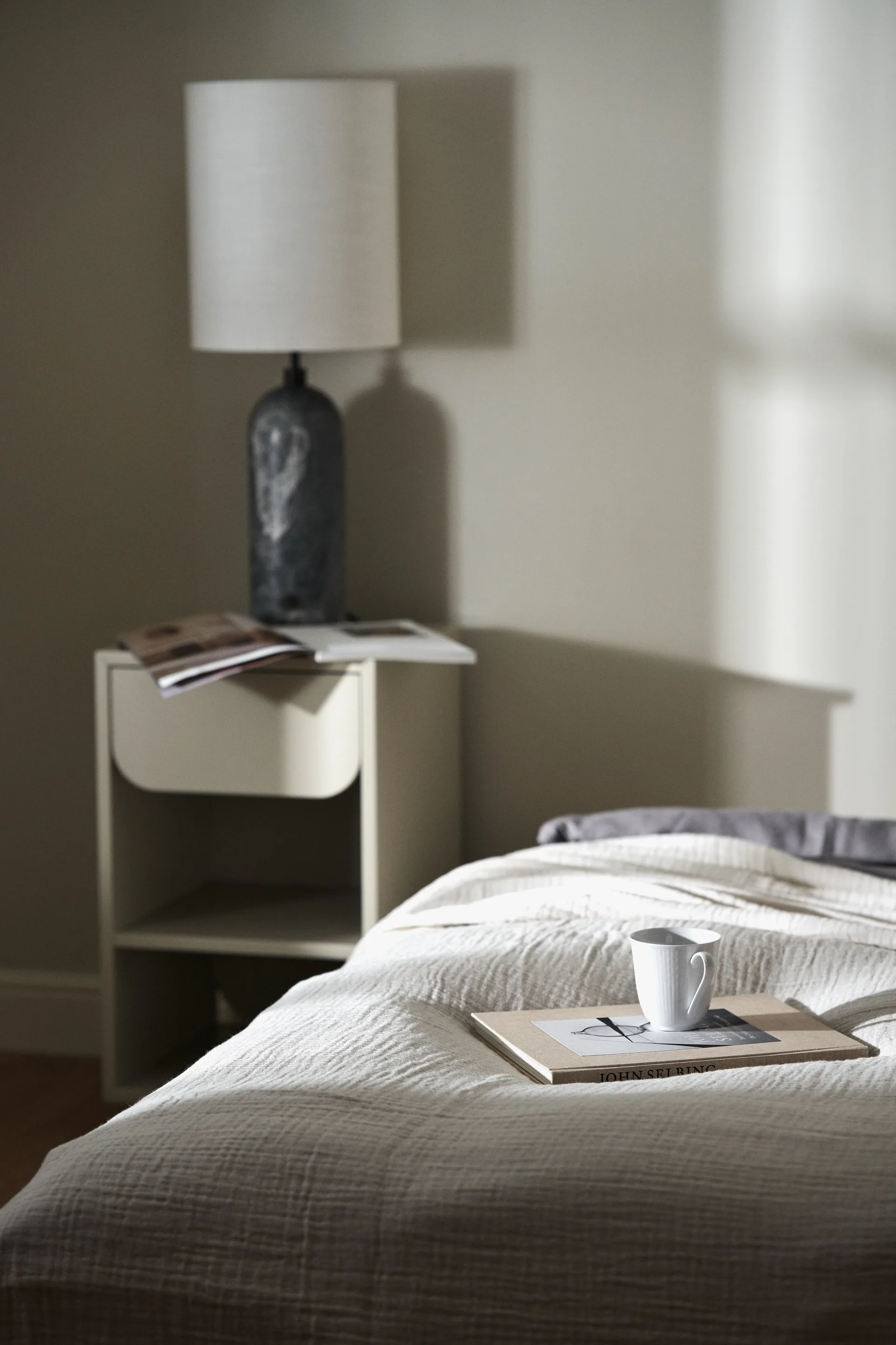 Vidja 베드사이드 테이블, Sand 1898