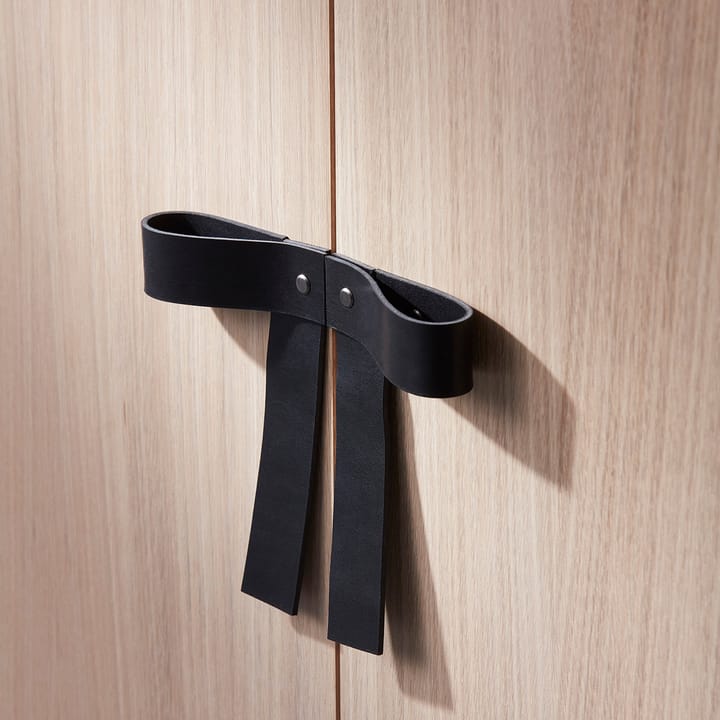 The Bow 컵보드, White-oiled oak-black A2 | 에이투