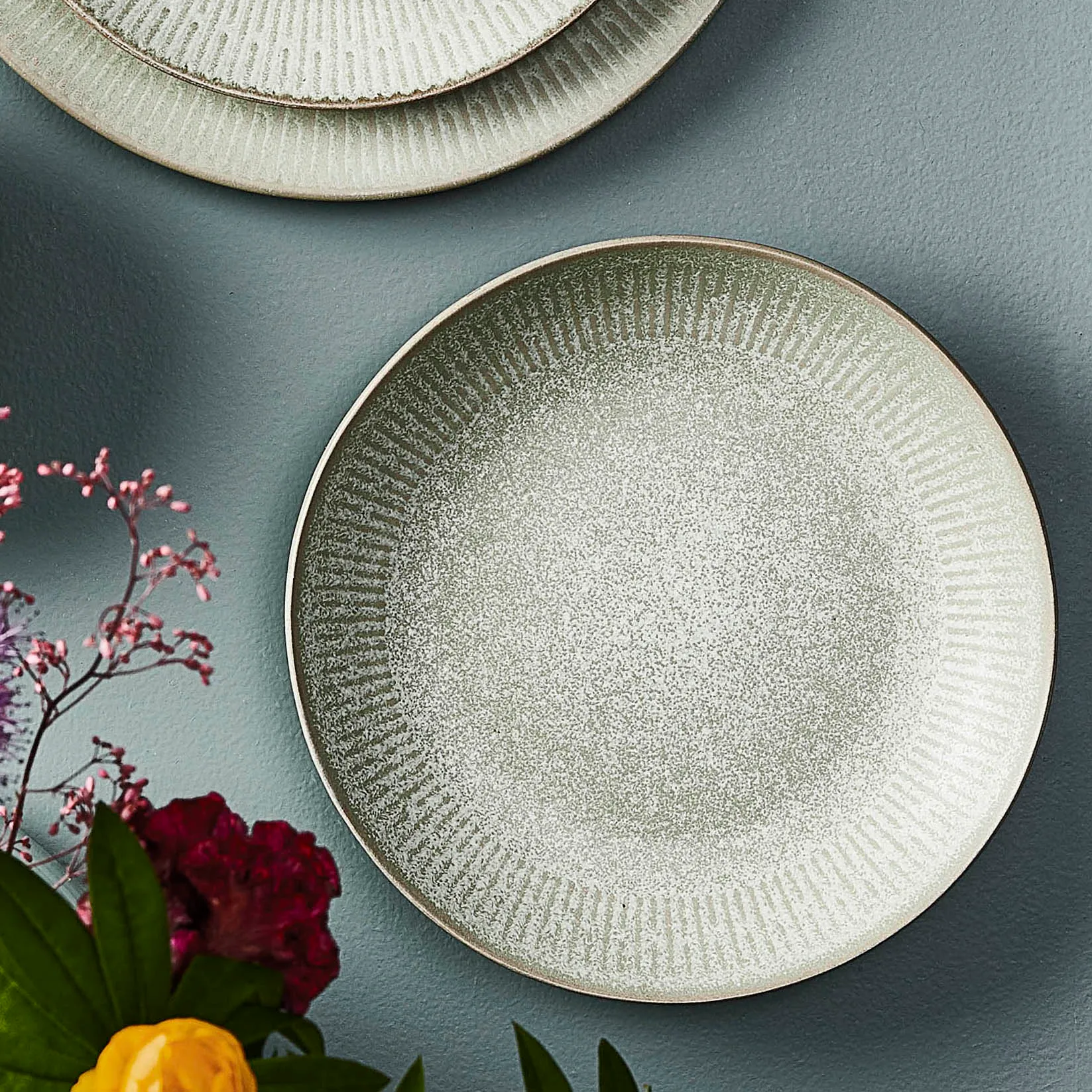 릴리프 스프 접시 Ø22 cm, green Aida | 아이다