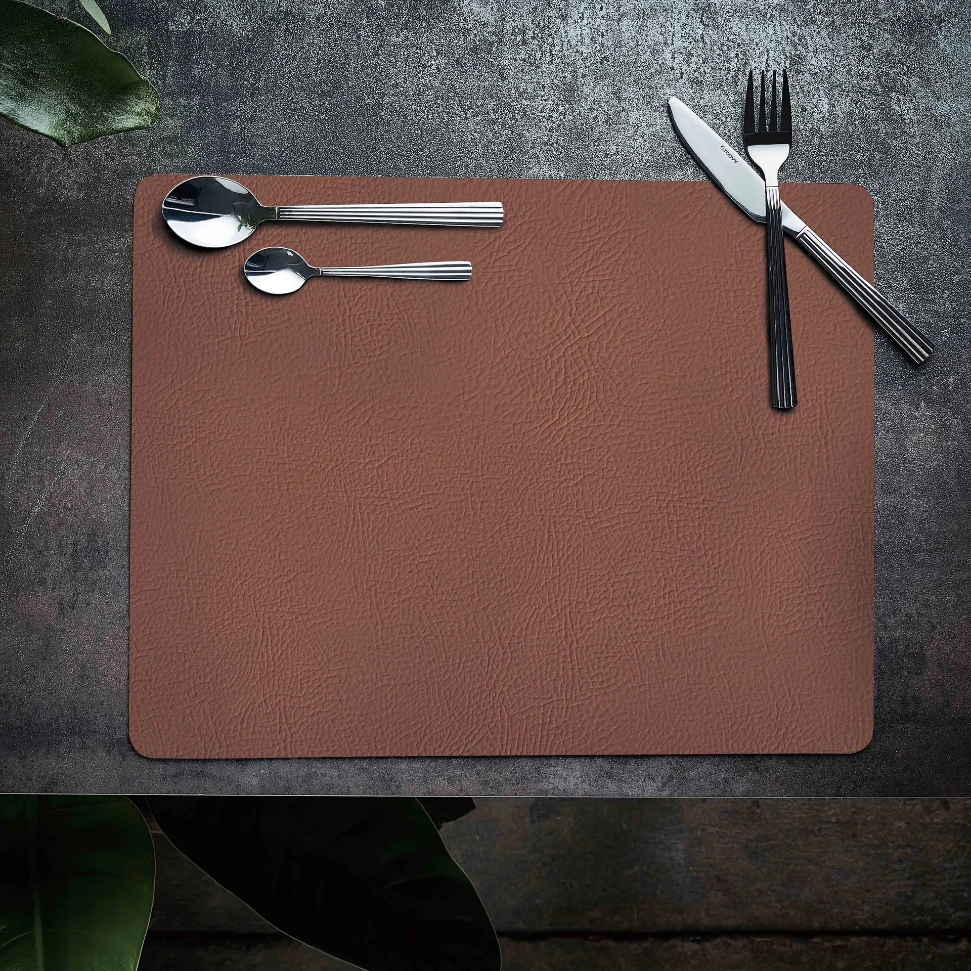 콰드로 테이블매트 35x45 cm, cognac Aida | 아이다