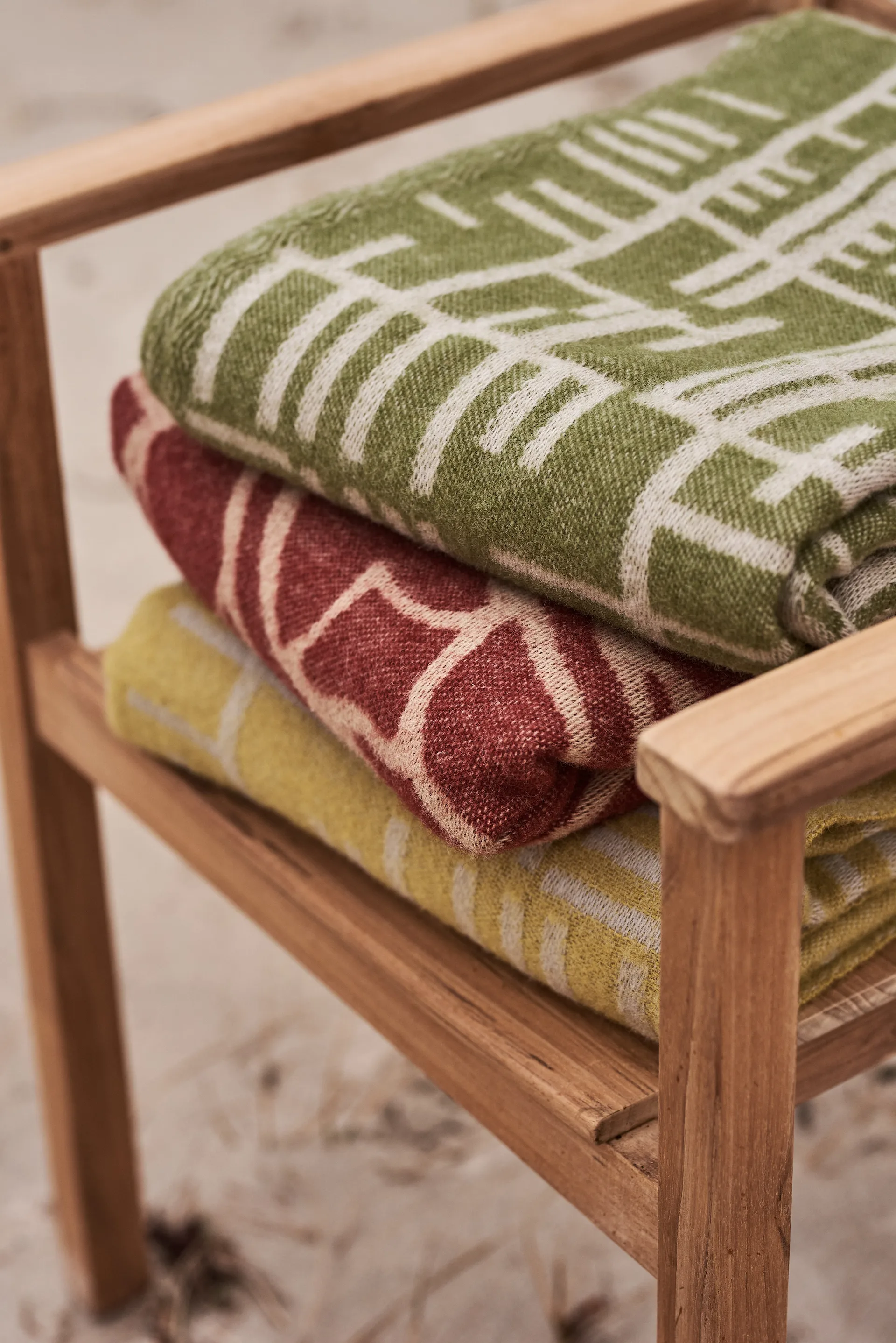 피케핀 스로우 130x170 cm, Moss green-beige Almedahls | 알메달스