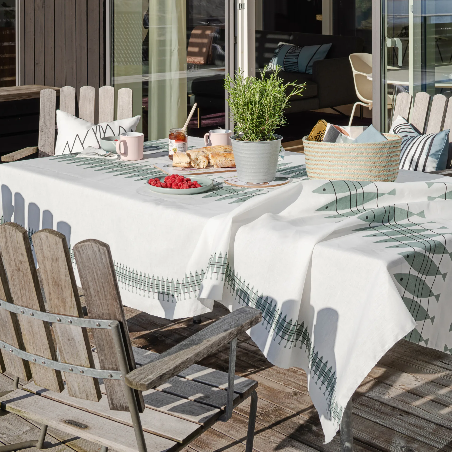 실 오일클로스 145x220 cm, green-grey Almedahls | 알메달스