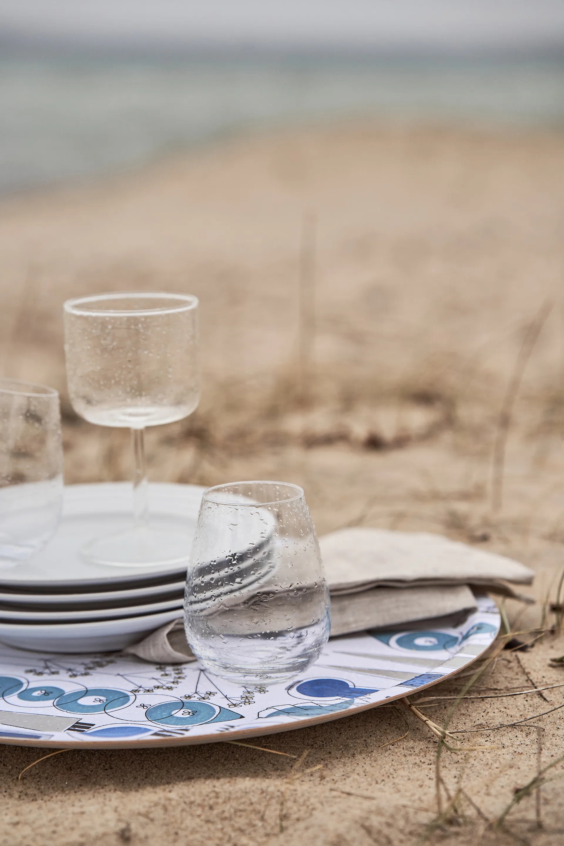 픽닉 트레이 Ø38 cm, Blue-beige Almedahls | 알메달스