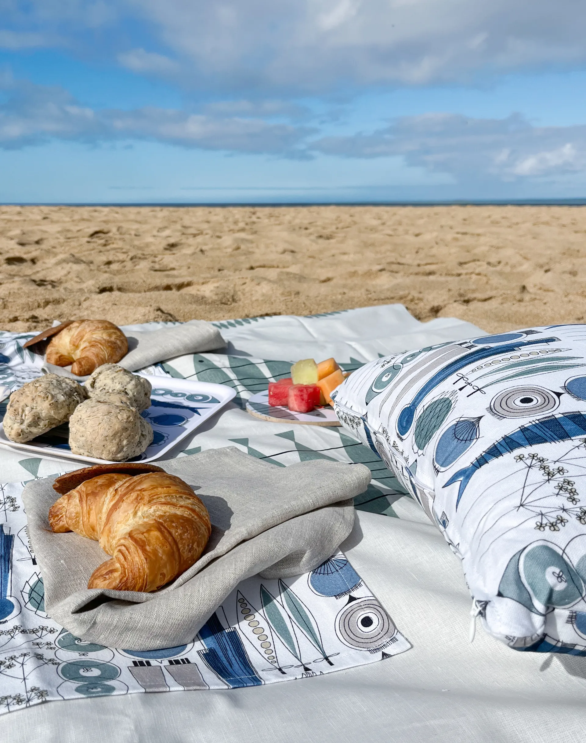 픽닉 쿠션커버 47x47 cm, Blue-beige Almedahls | 알메달스