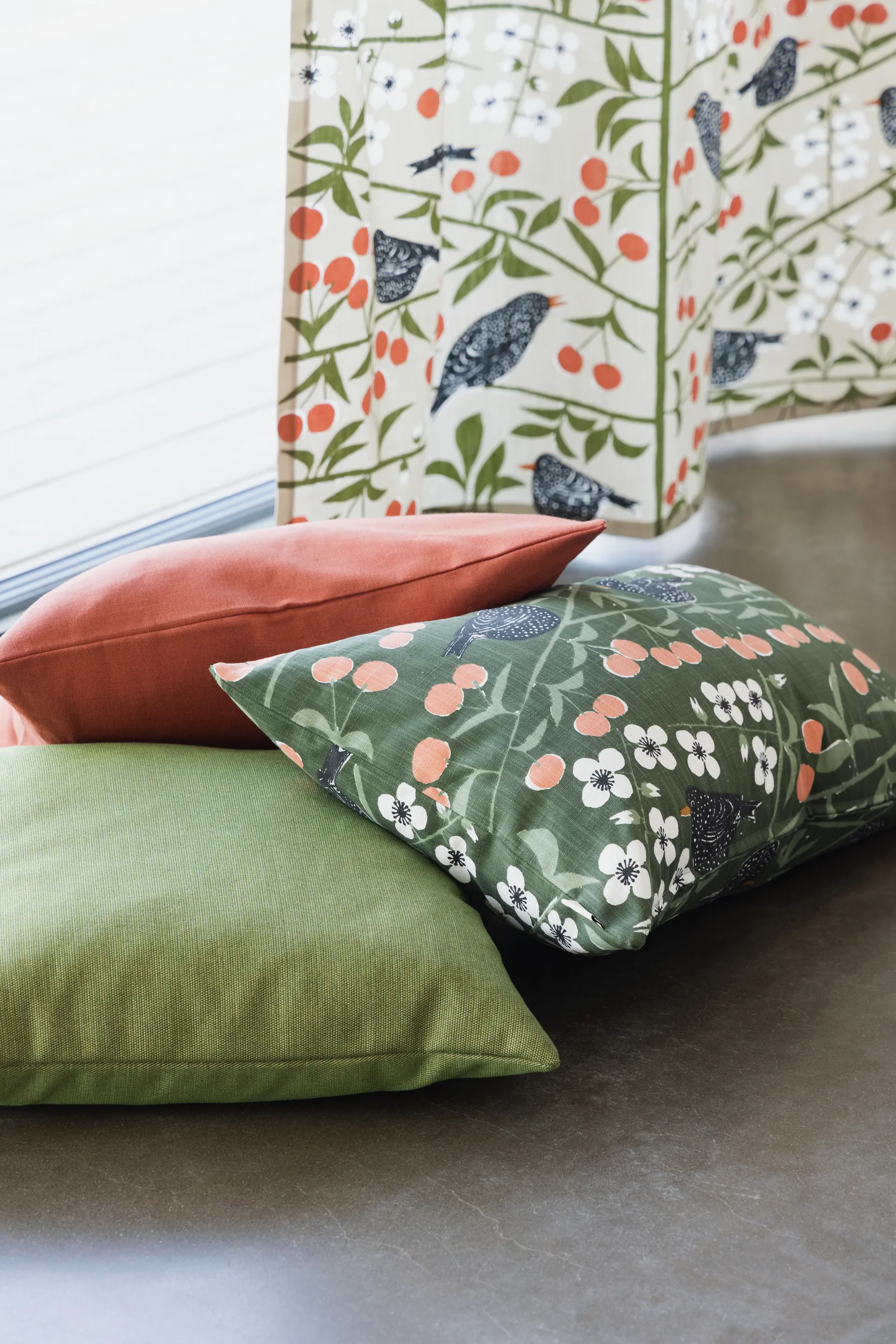 체리 가든 패브릭, Beige Almedahls | 알메달스