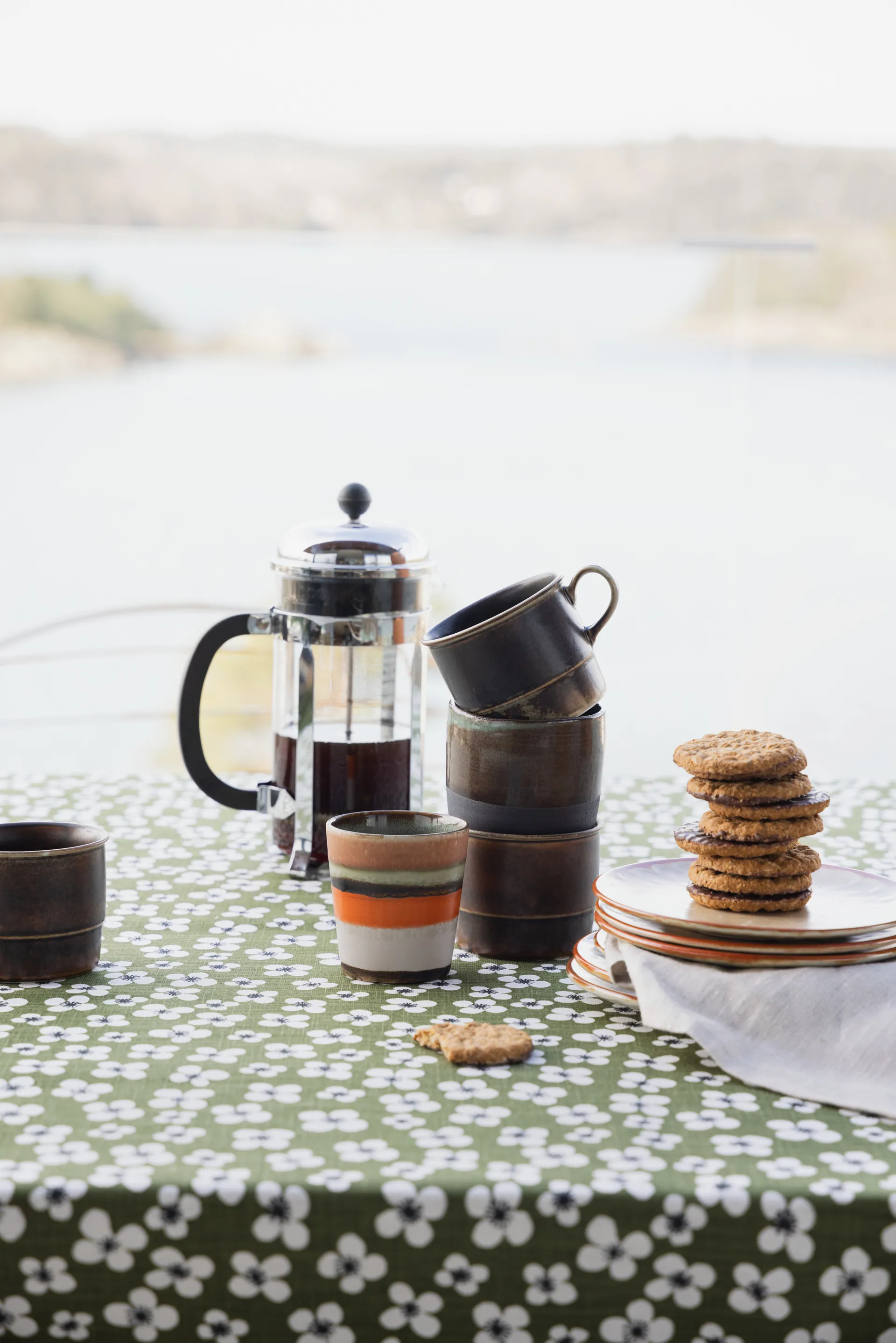 벨 아미 오일클로스 패브릭 (미터 단위), Dark green Almedahls | 알메달스