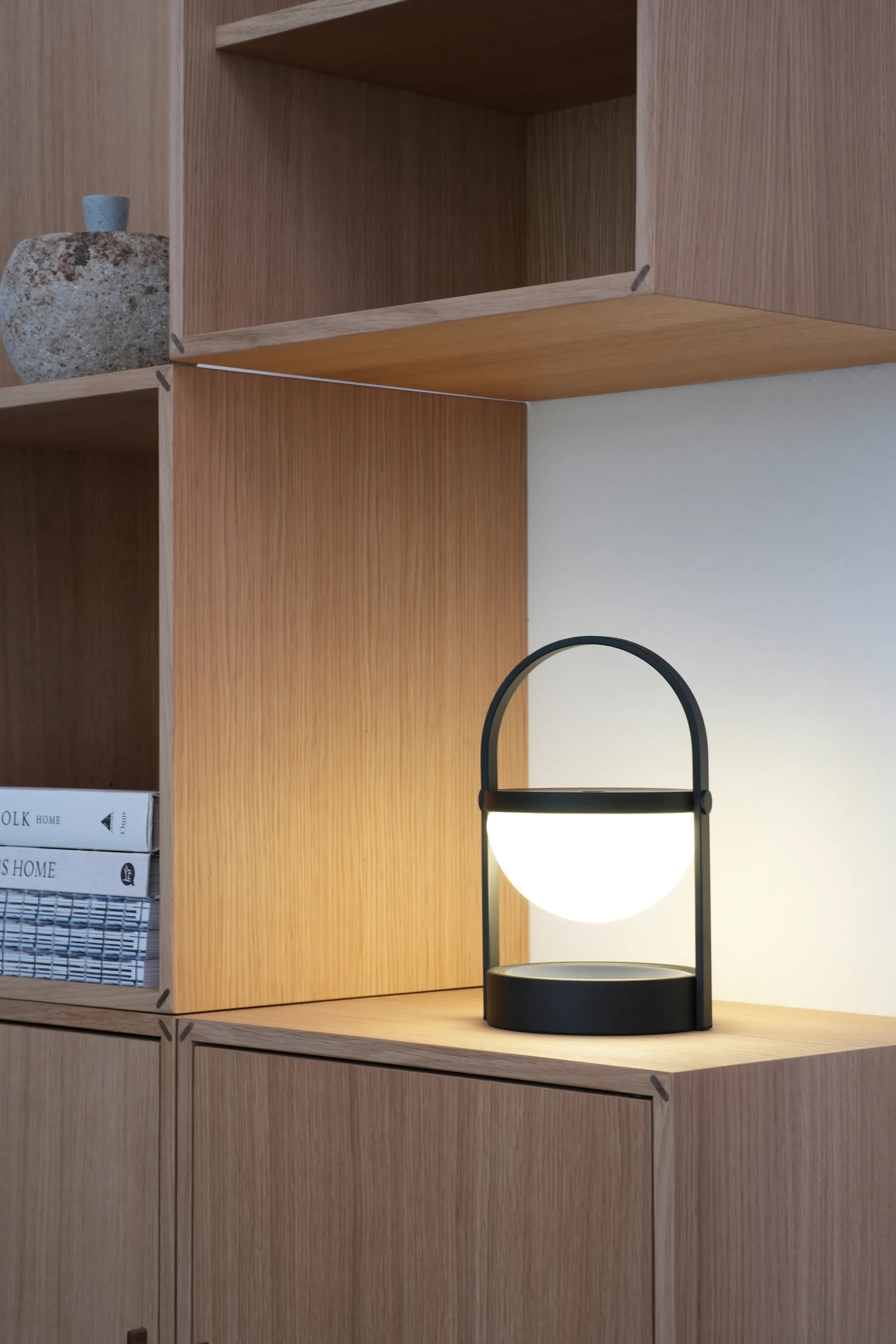 A-플래시 휴대용 테이블 조명 22 cm, Black Andersen Furniture