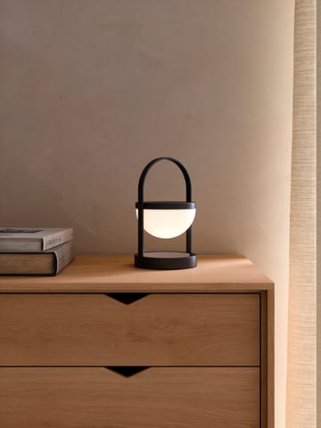A-플래시 휴대용 테이블 조명 22 cm - Black - Andersen Furniture | 안데르센 퍼니처