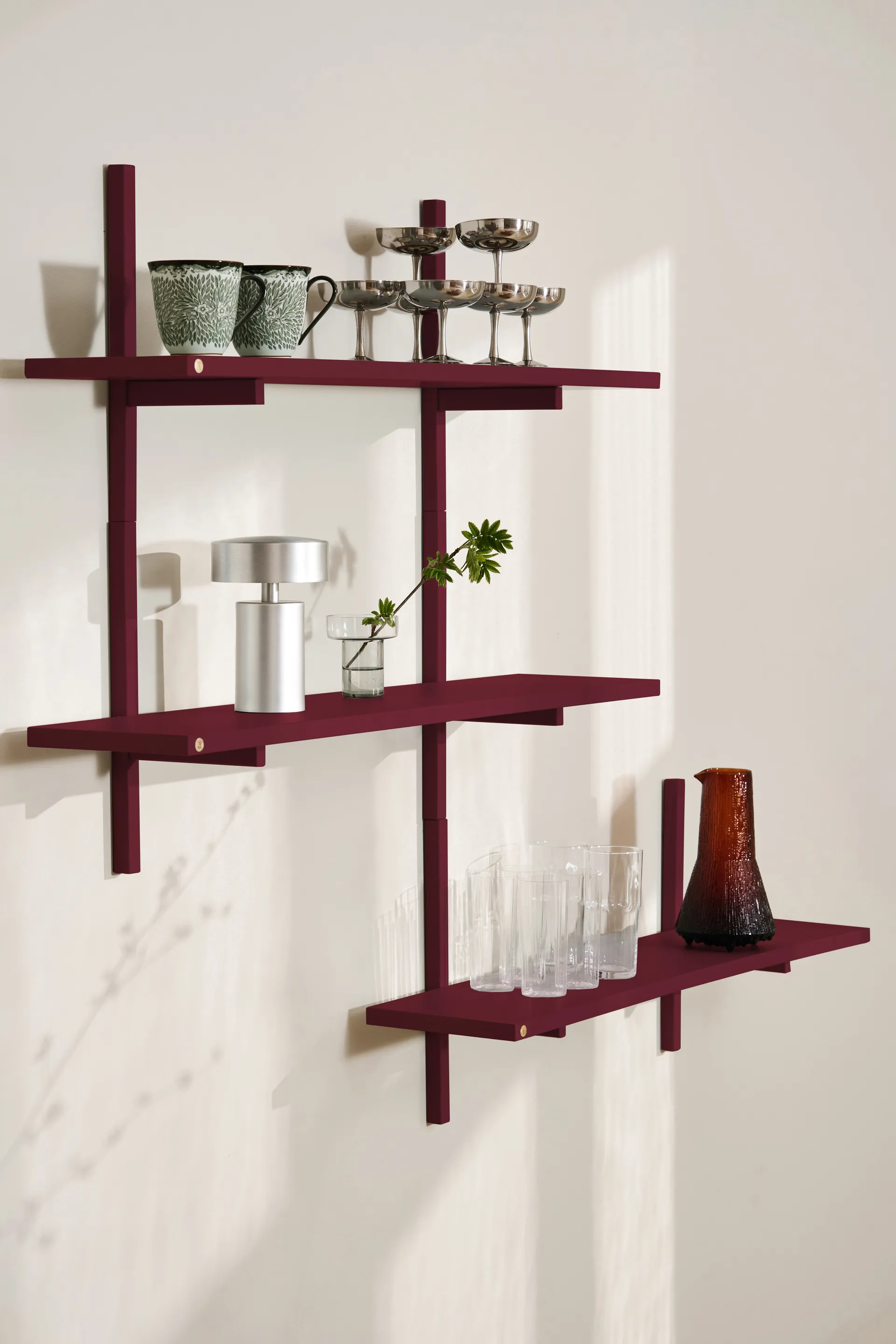 A-라이트 벽 선반 스페셜 에디션, Wine red 90x21x35 cm Andersen Furniture