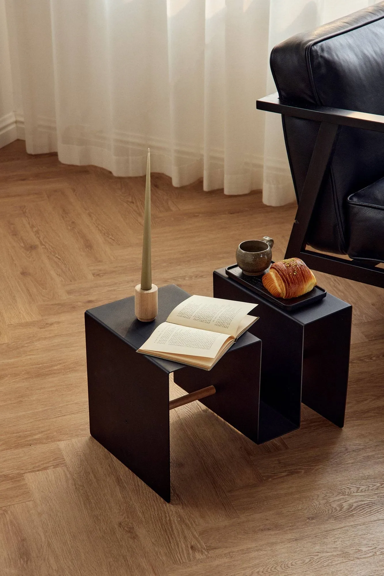 엣지 사이드 테이블, Black (black) Andersen Furniture