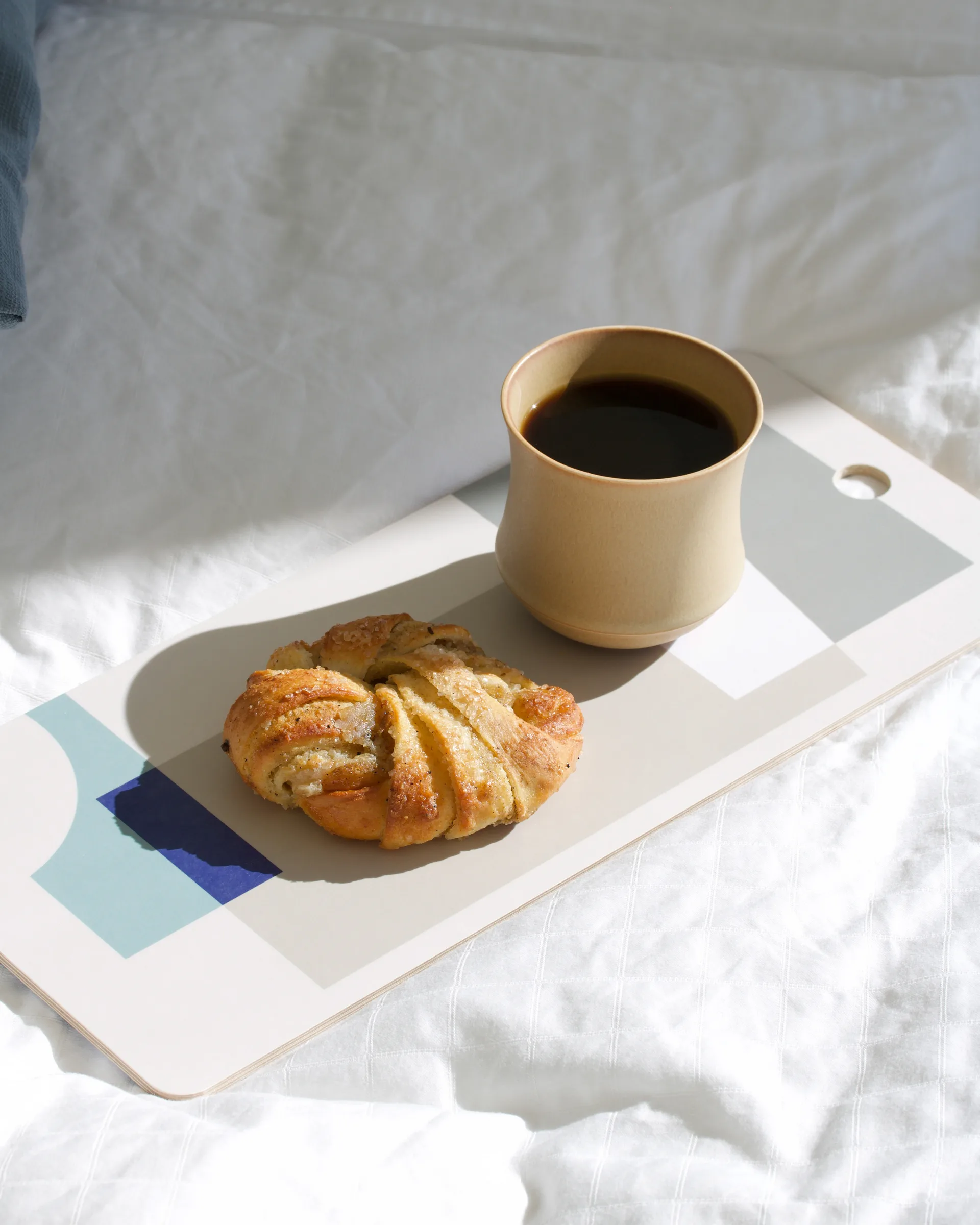 A tribute to colour 도마, Sand - 40x17 cm Applicata | 어플리카타