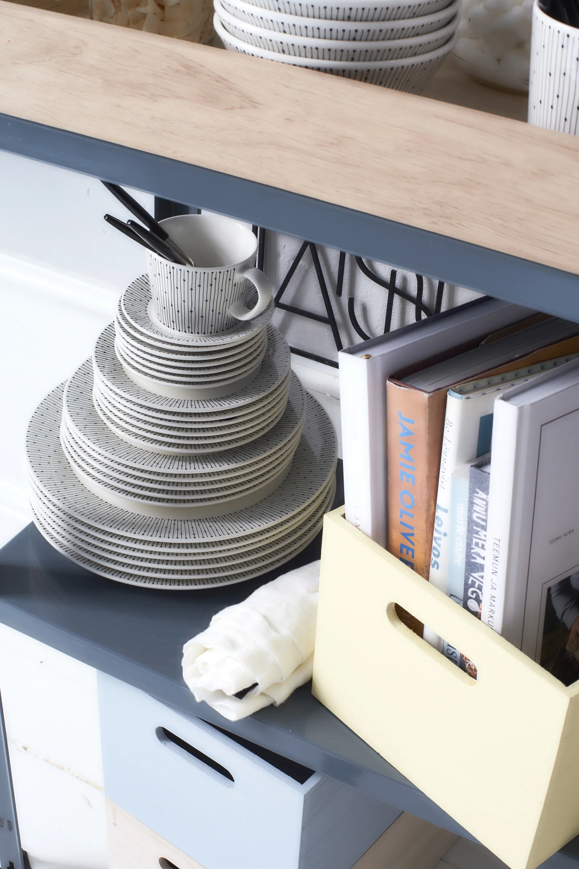 마이니오 사라스투스 소서 Ø11.5 cm, Black-white Arabia | 아라비아핀란드