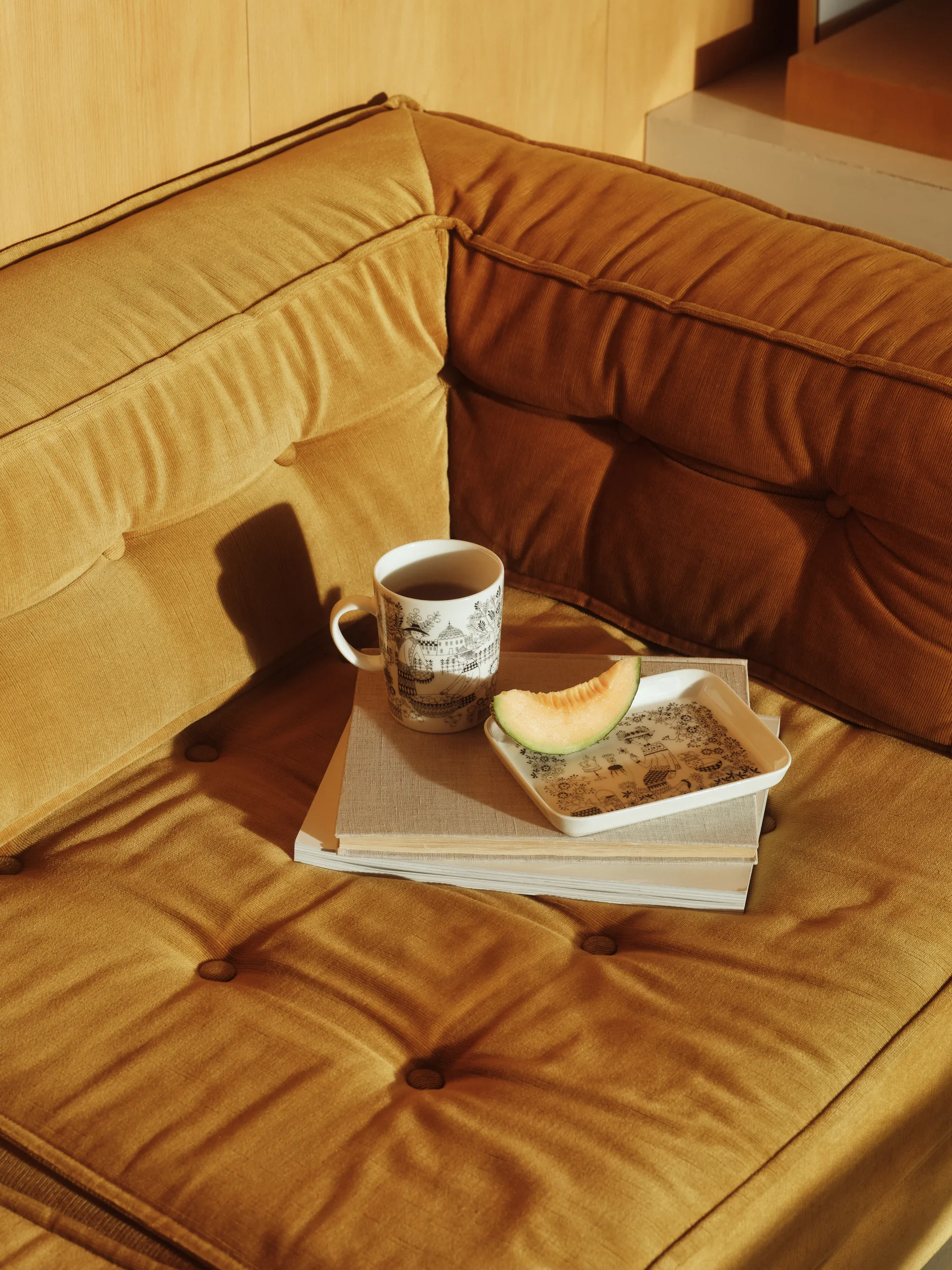 에밀리아 머그 50 cl, Black-white Arabia | 아라비아핀란드