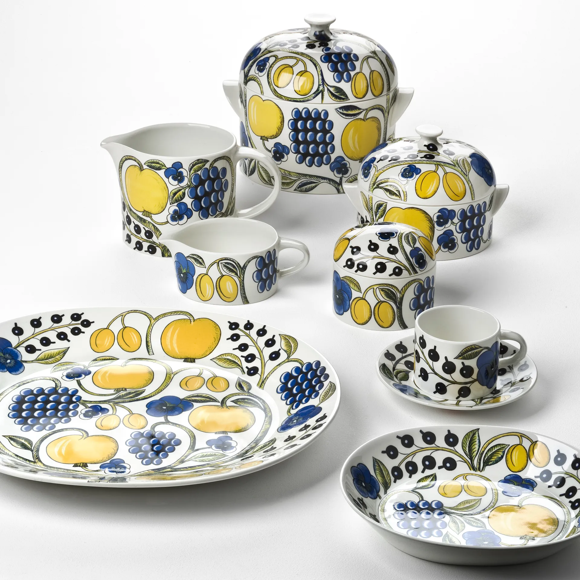 파라디씨 박스와 덮개, white-multi coloured Arabia | 아라비아핀란드