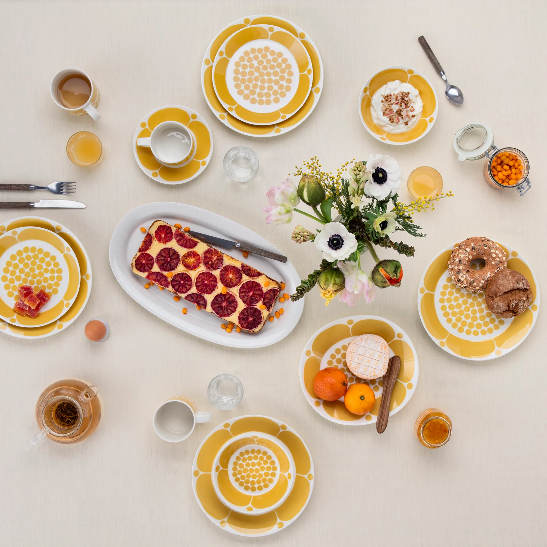 순눈따이 플레이트, Yellow 26 cm Arabia | 아라비아핀란드