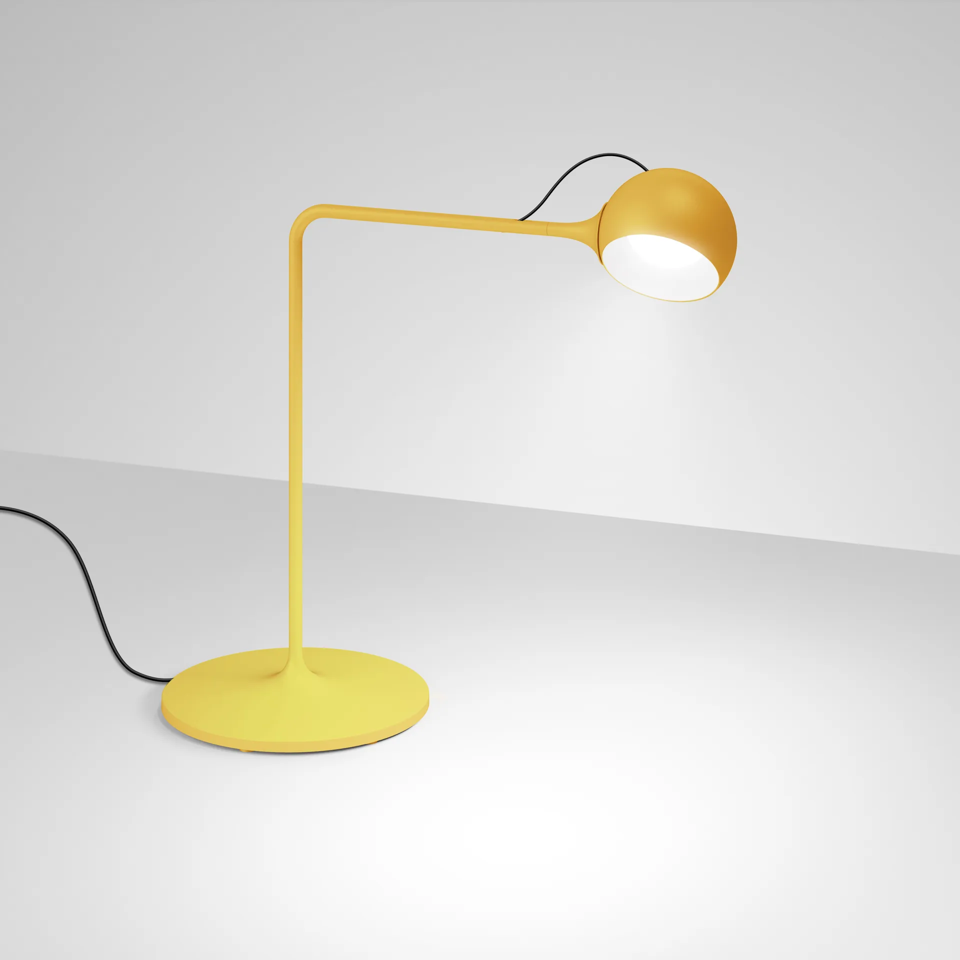 Ixa 테이블 조명, Yellow Artemide | 아르떼미데