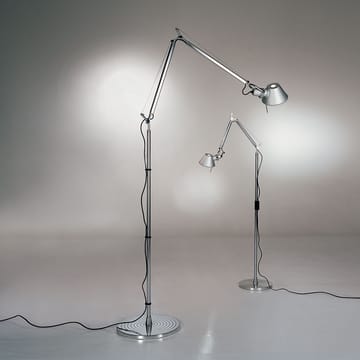 톨로메오 바스큘란테 플로어 조명 - pergament - Artemide | 아르떼미데