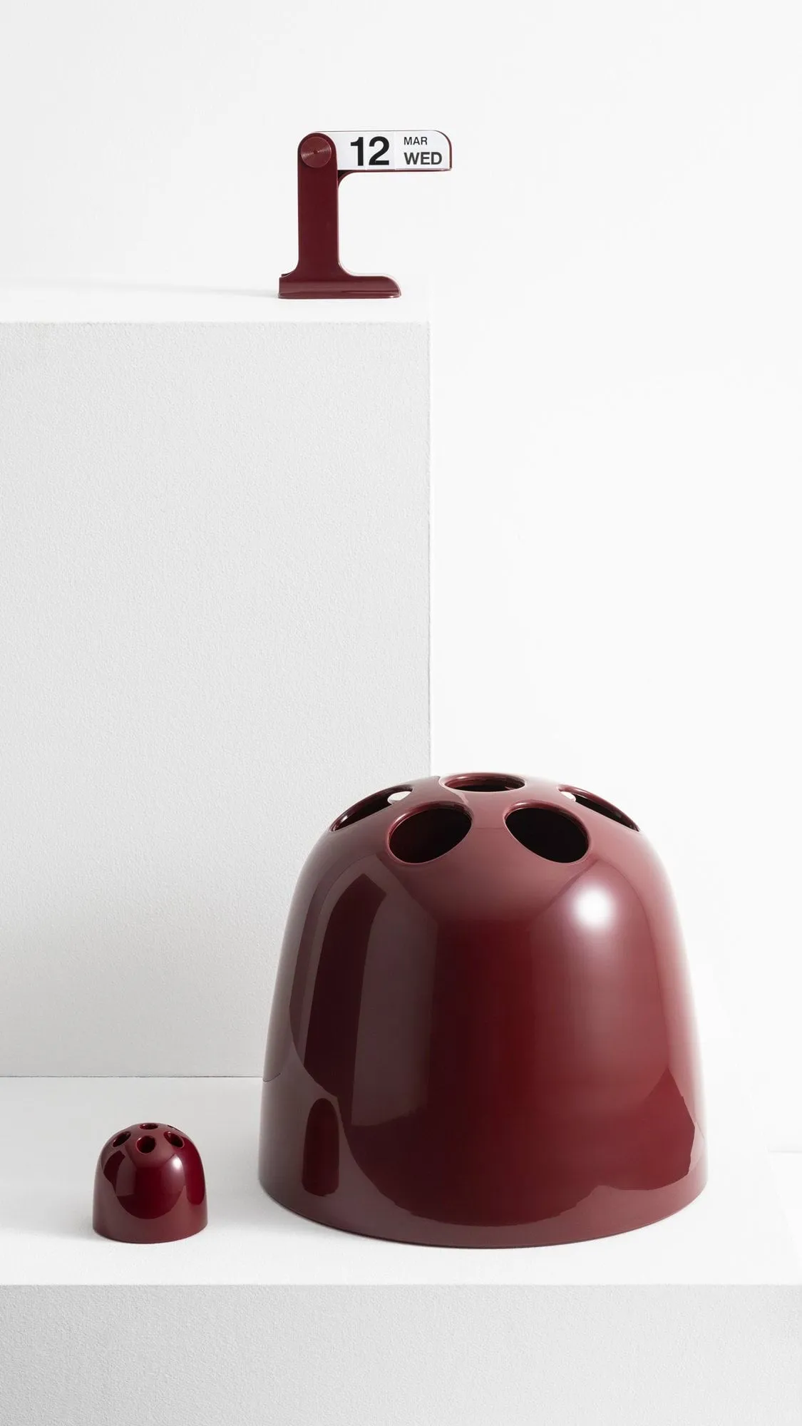 티모르 퍼페추얼 캘린더, Ruby red Artemide | 아르떼미데