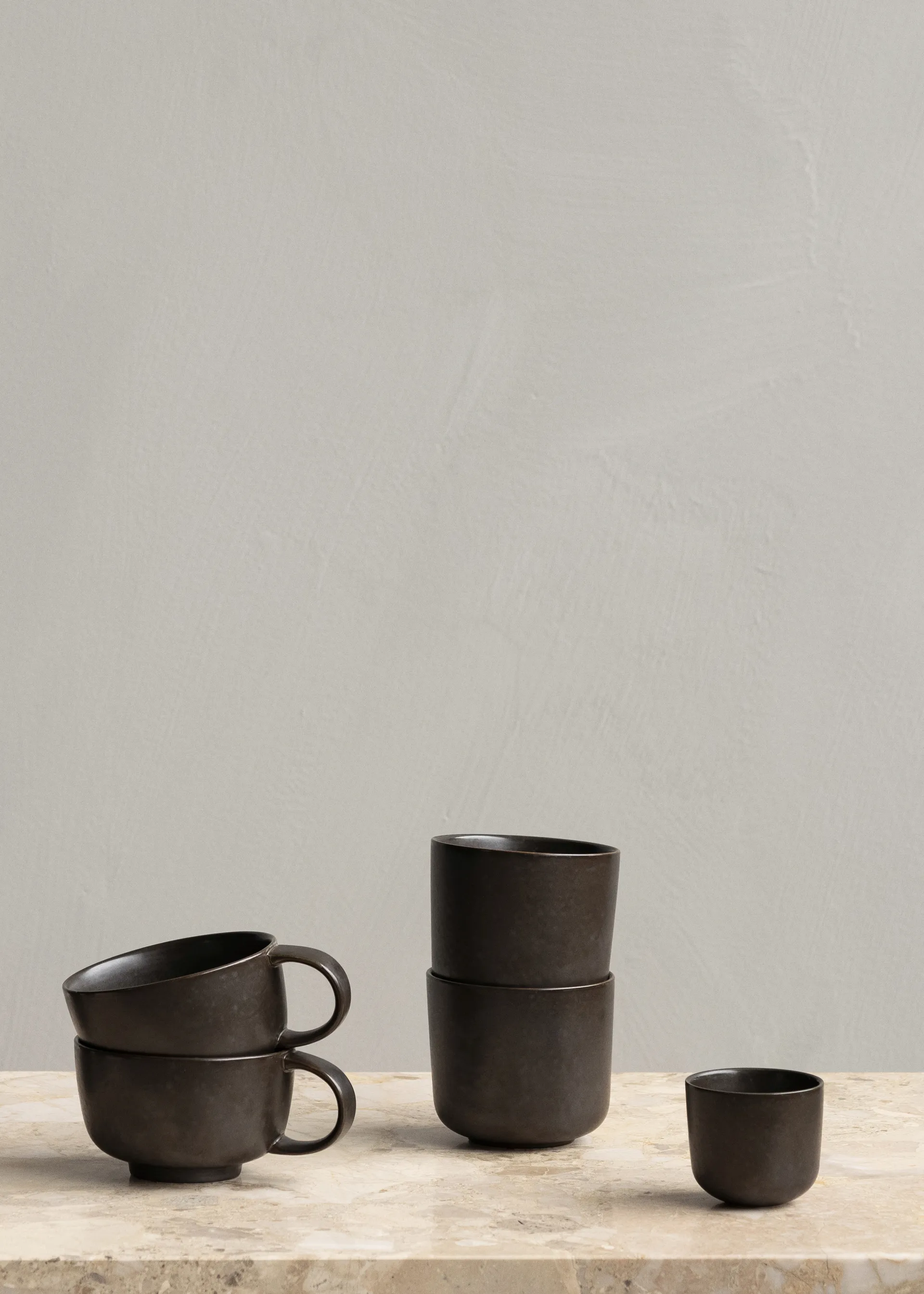 뉴 놈 컵 & 손잡이 25 cl 2개 세트, Dark glazed Audo Copenhagen | 오도 코펜하겐