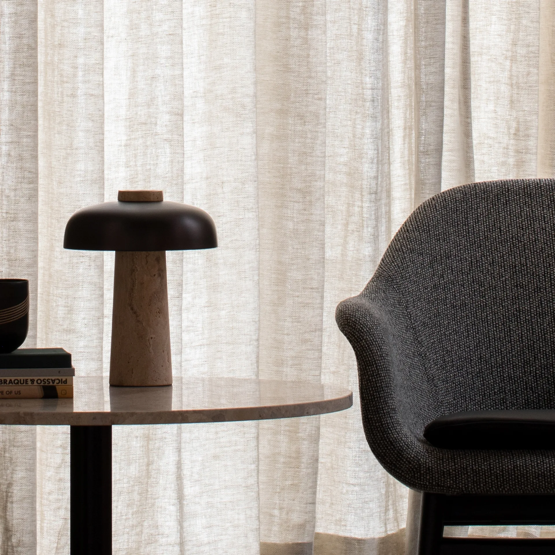 리버스 테이블 조명 30 cm, travertin-bronzed brass Audo Copenhagen | 오도 코펜하겐