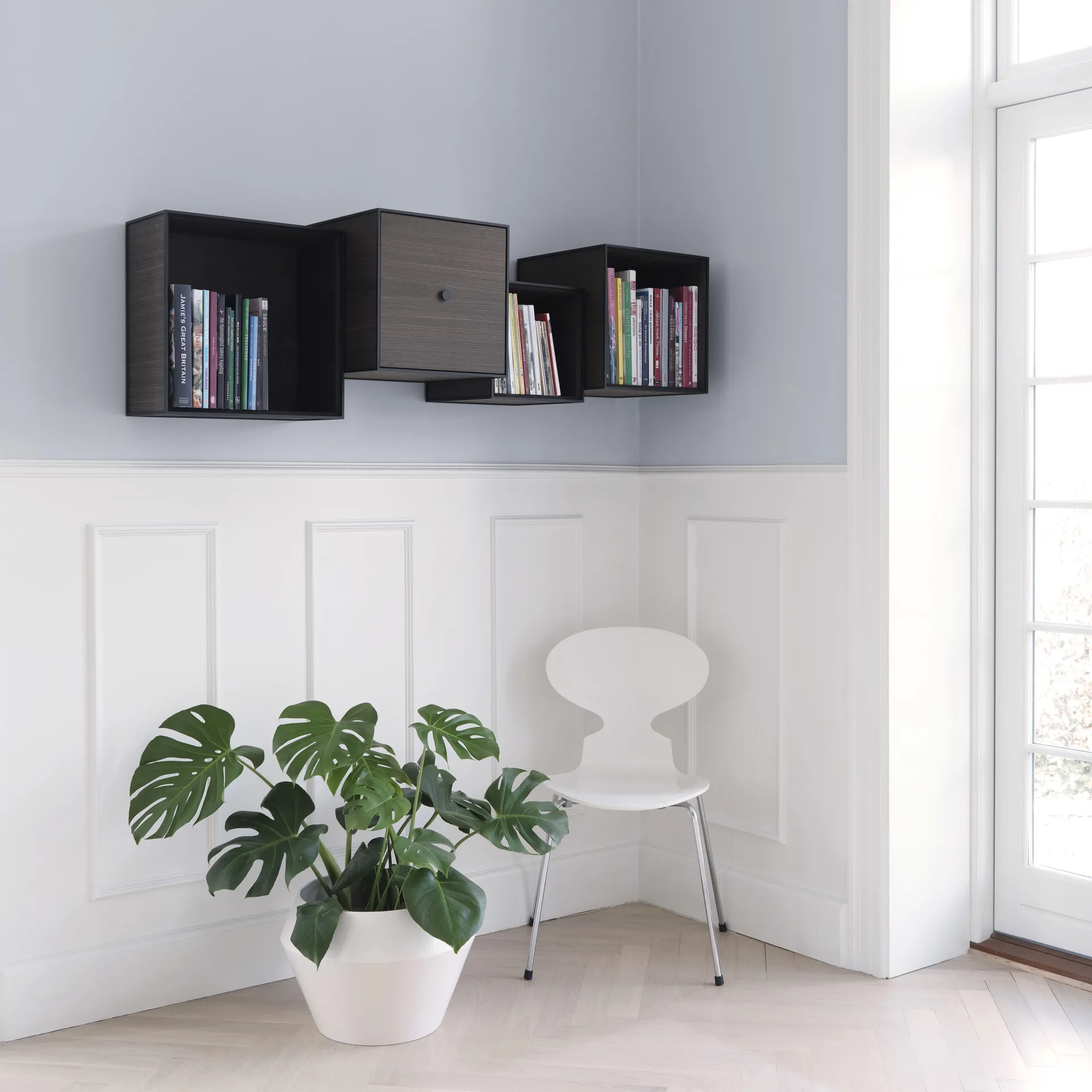 프레임 35 큐브 (도어 불포함), smoked oak Audo Copenhagen | 오도 코펜하겐