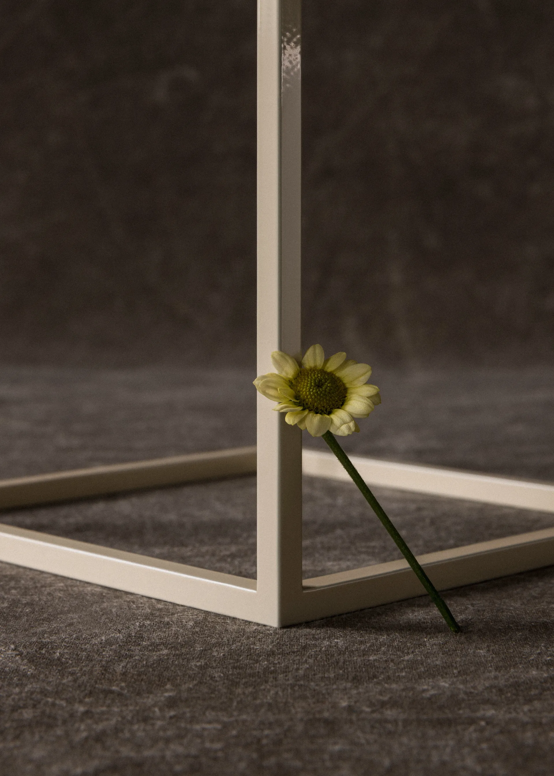 쿠부스 4 캔들 홀더, Ivory Audo Copenhagen | 오도 코펜하겐