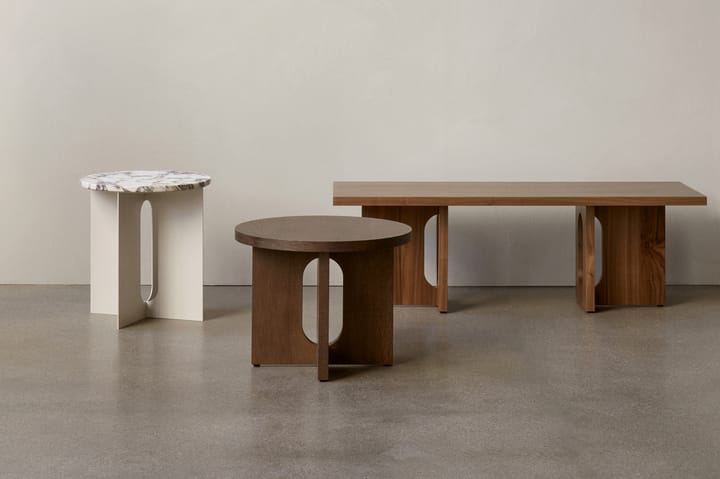 안드로자인 사이드 테이블 Ø50 cm 다크스테인드 오크 , Dark stained oak - table top Audo Copenhagen | 오도 코펜하겐