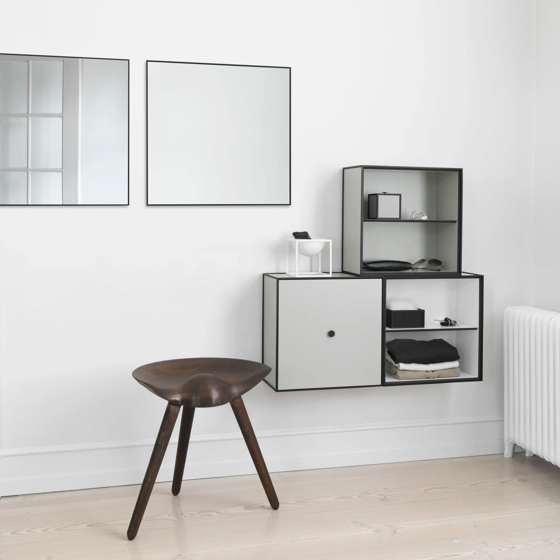 뷰 거울 56x56, black Audo Copenhagen | 오도 코펜하겐