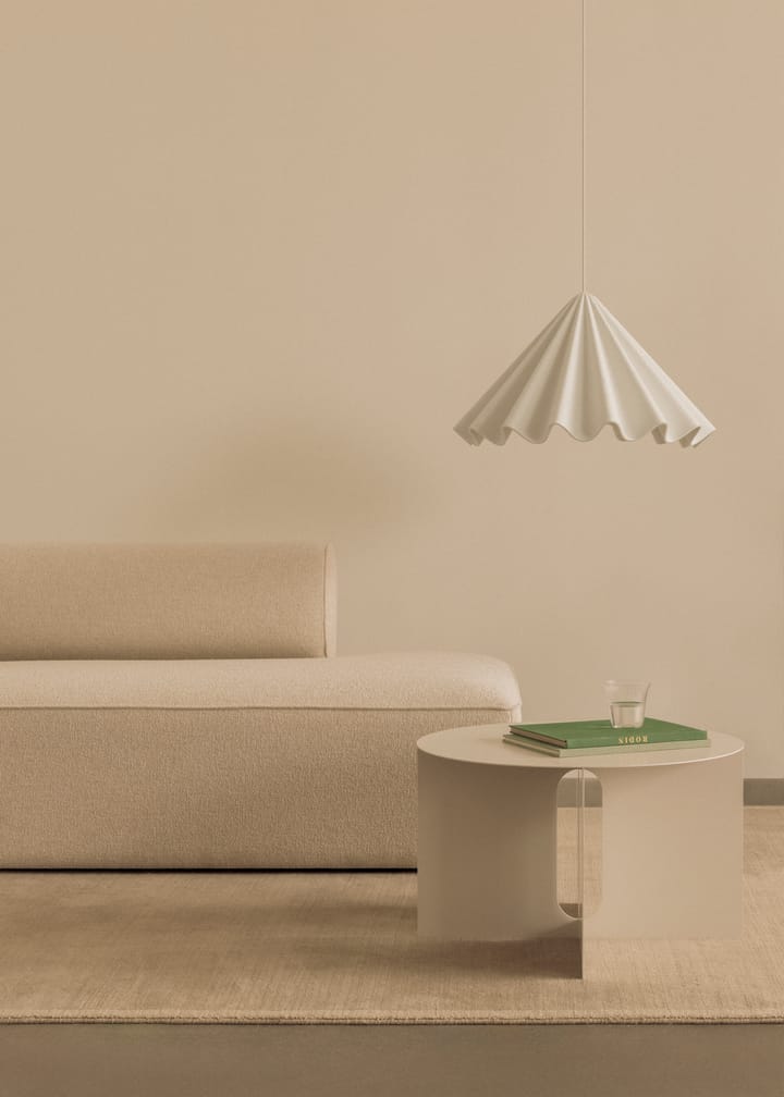 안드로자인 사이드 테이블 Ø63 cm, Ivory Audo Copenhagen | 오도 코펜하겐