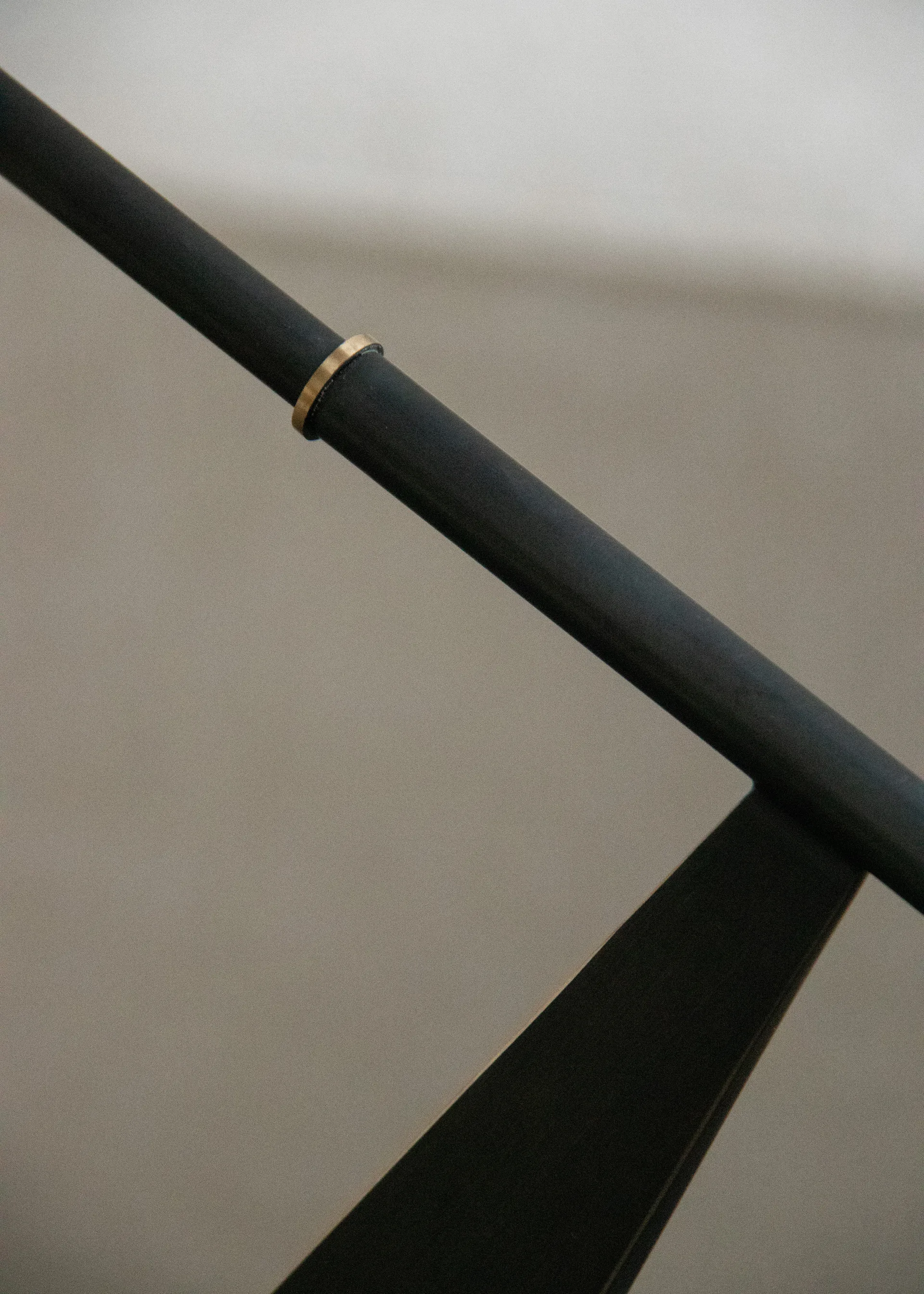 인터커넥트 캔들스틱 70 cm, Bronzed brass Audo Copenhagen | 오도 코펜하겐