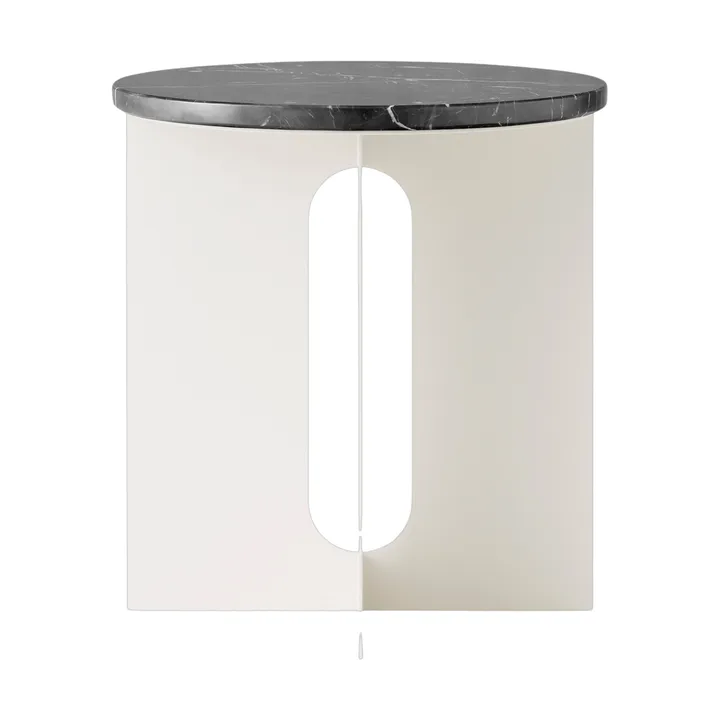 Androgyne 사이드 테이블 - Nero Marquina 대리석-Ivory 스틸, Ø42 cm - Audo Copenhagen | 오도 코펜하겐