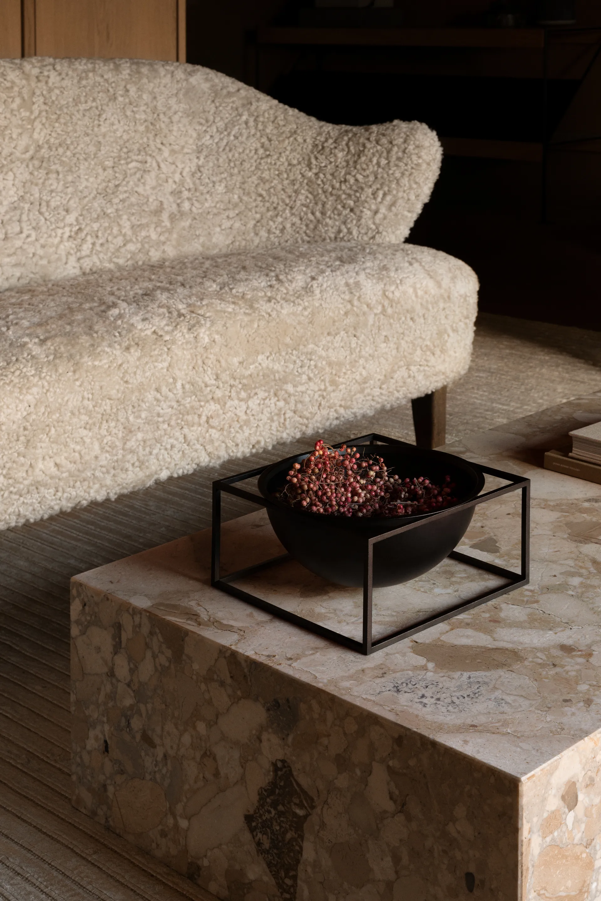 쿠부스 보울 (긴 다리), black Audo Copenhagen | 오도 코펜하겐