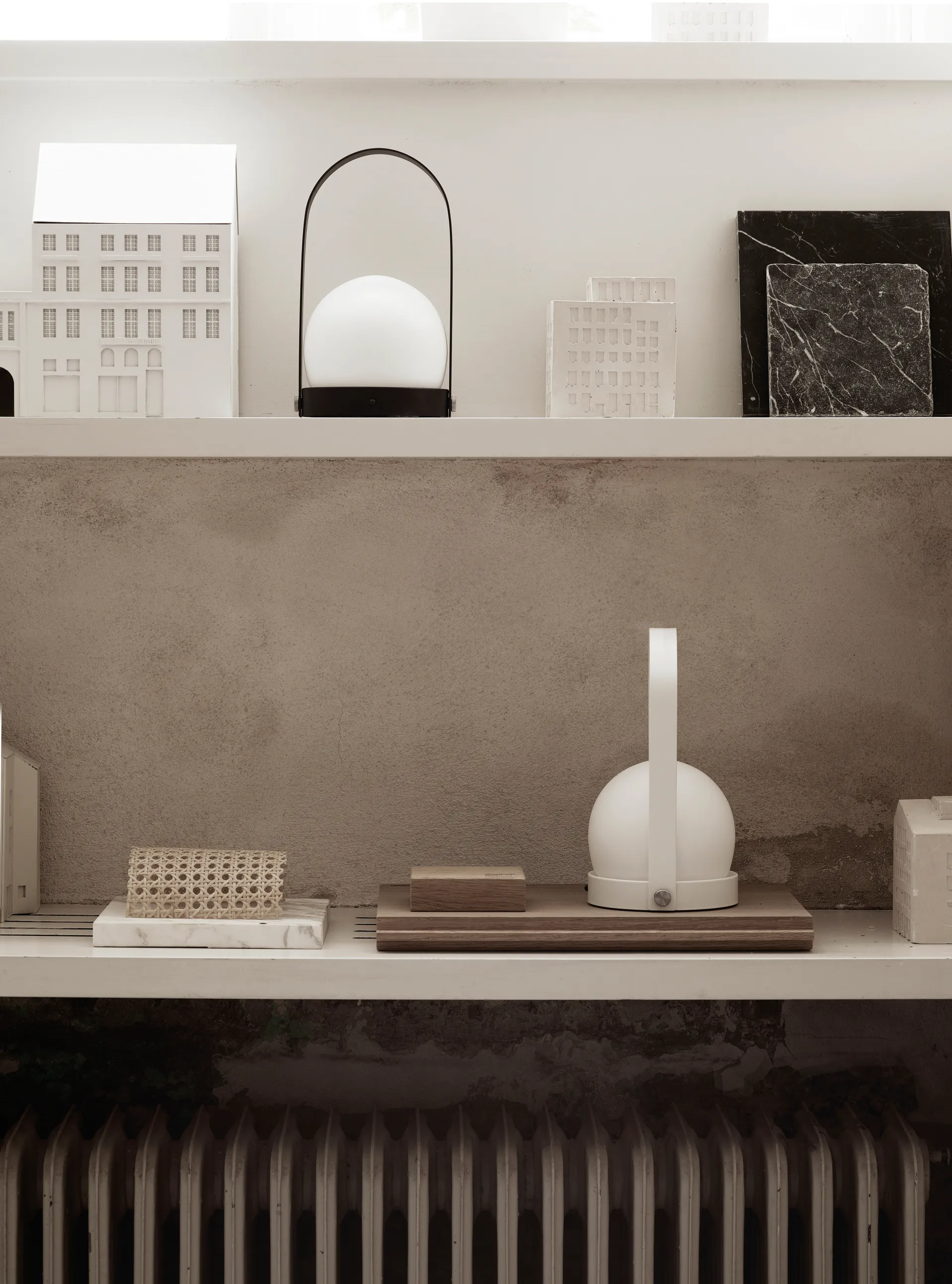 캐리 무선 테이블 조명, Black Audo Copenhagen | 오도 코펜하겐