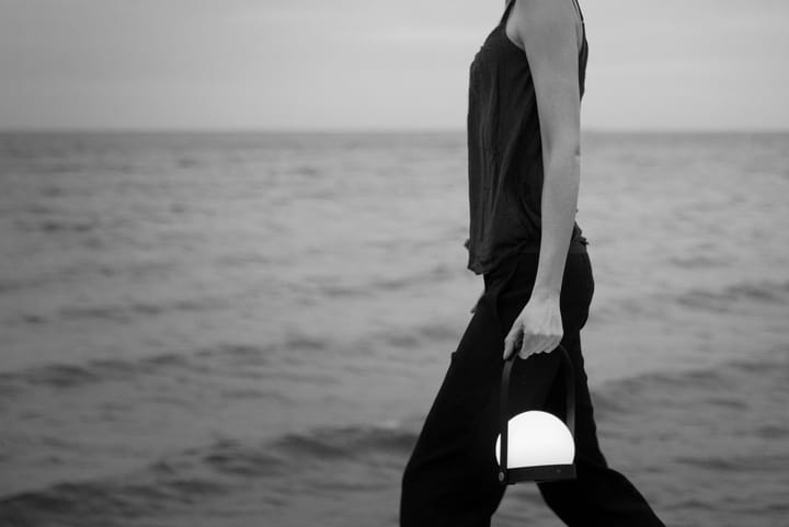 캐리 무선 테이블 조명, Black Audo Copenhagen | 오도 코펜하겐