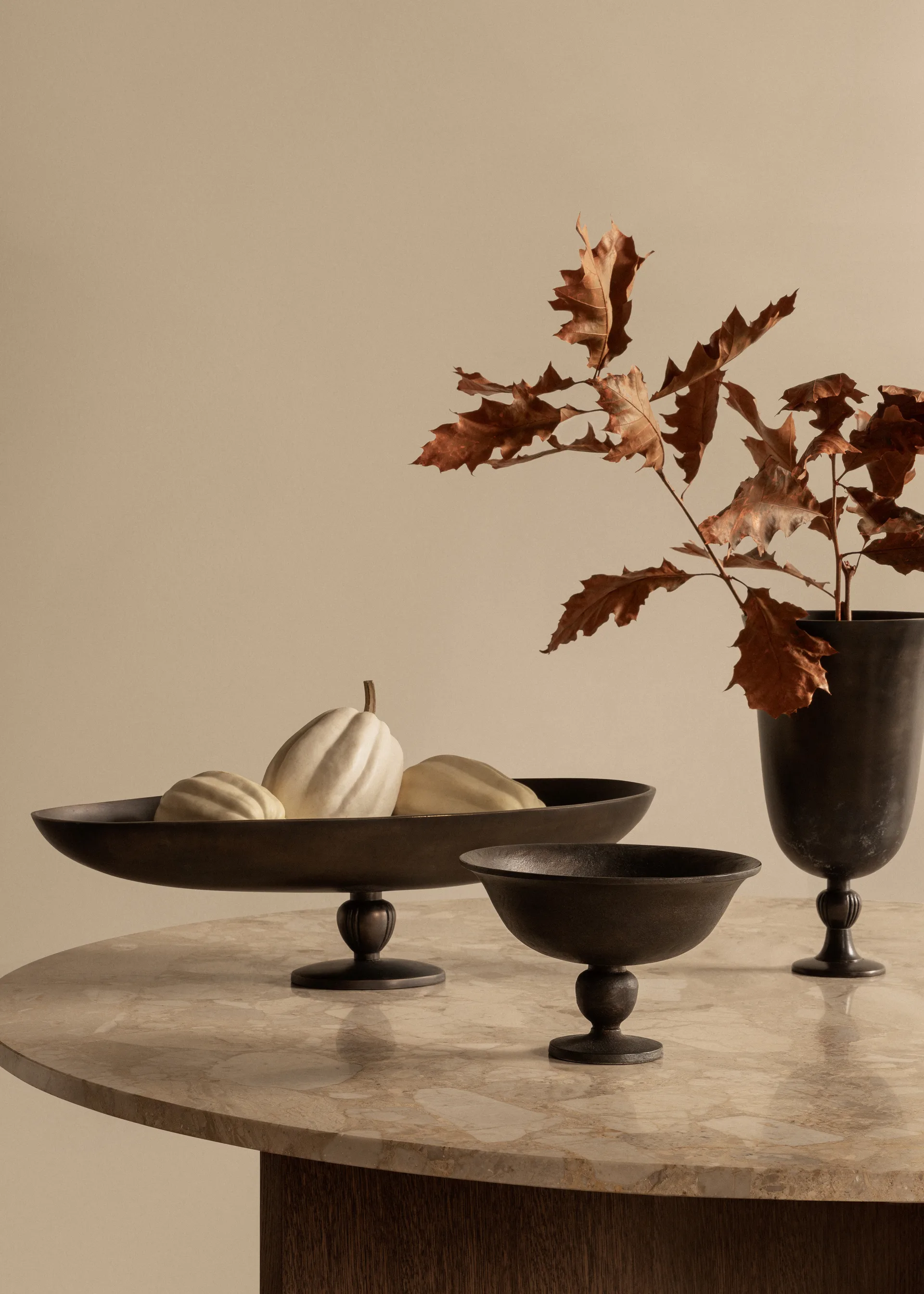 파보트 베이스, Bronzed aluminium Audo Copenhagen | 오도 코펜하겐