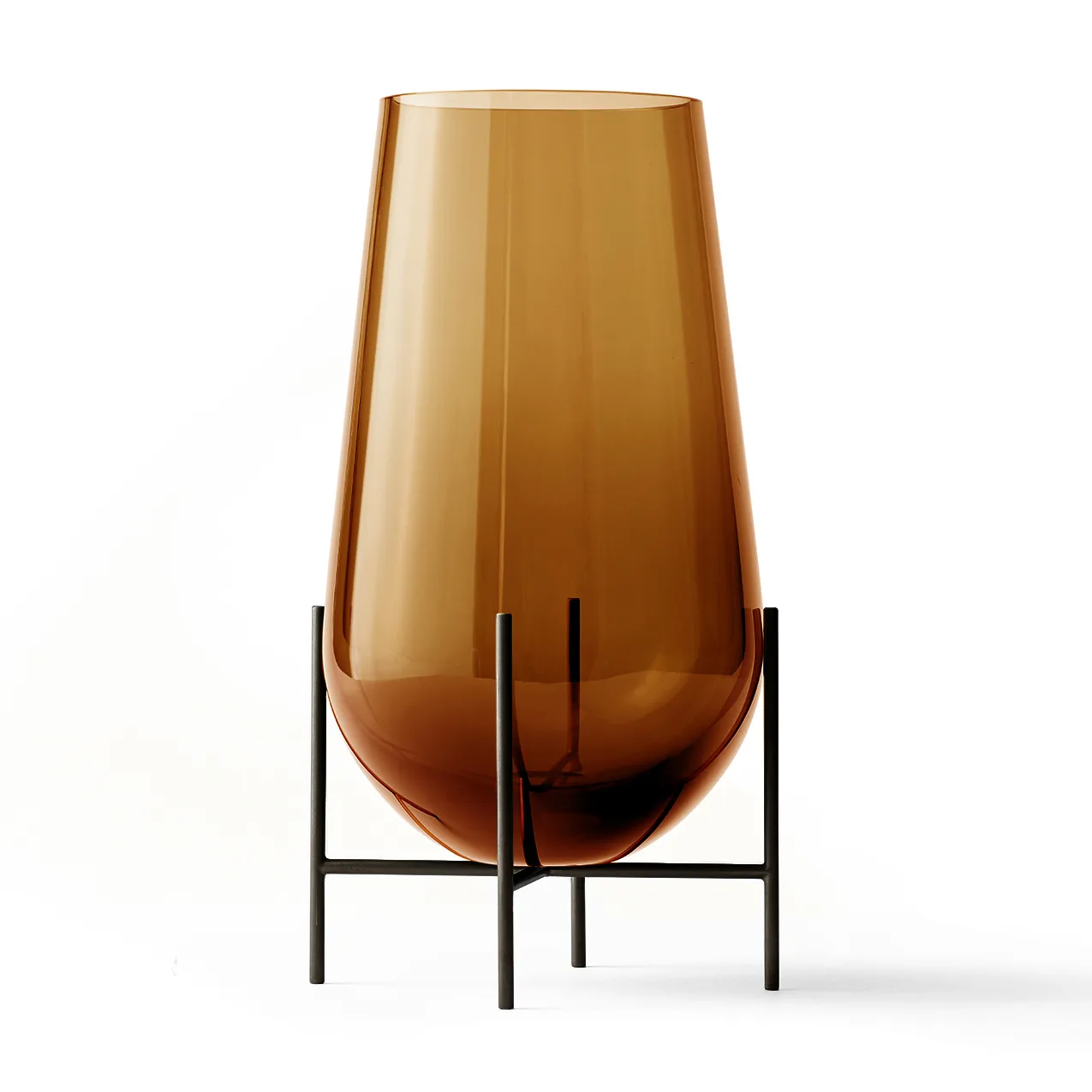 Echasse 화병 M, Amber-bronzed brass Audo Copenhagen | 오도 코펜하겐