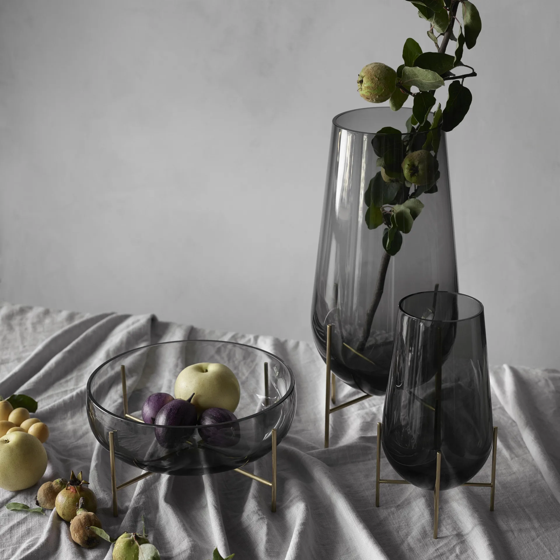 Échasse 스몰 화병, smoke-coloured glass Audo Copenhagen | 오도 코펜하겐