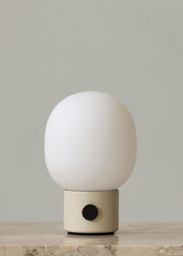 JWDA 무선 테이블 조명, Alabaster white Audo Copenhagen | 오도 코펜하겐