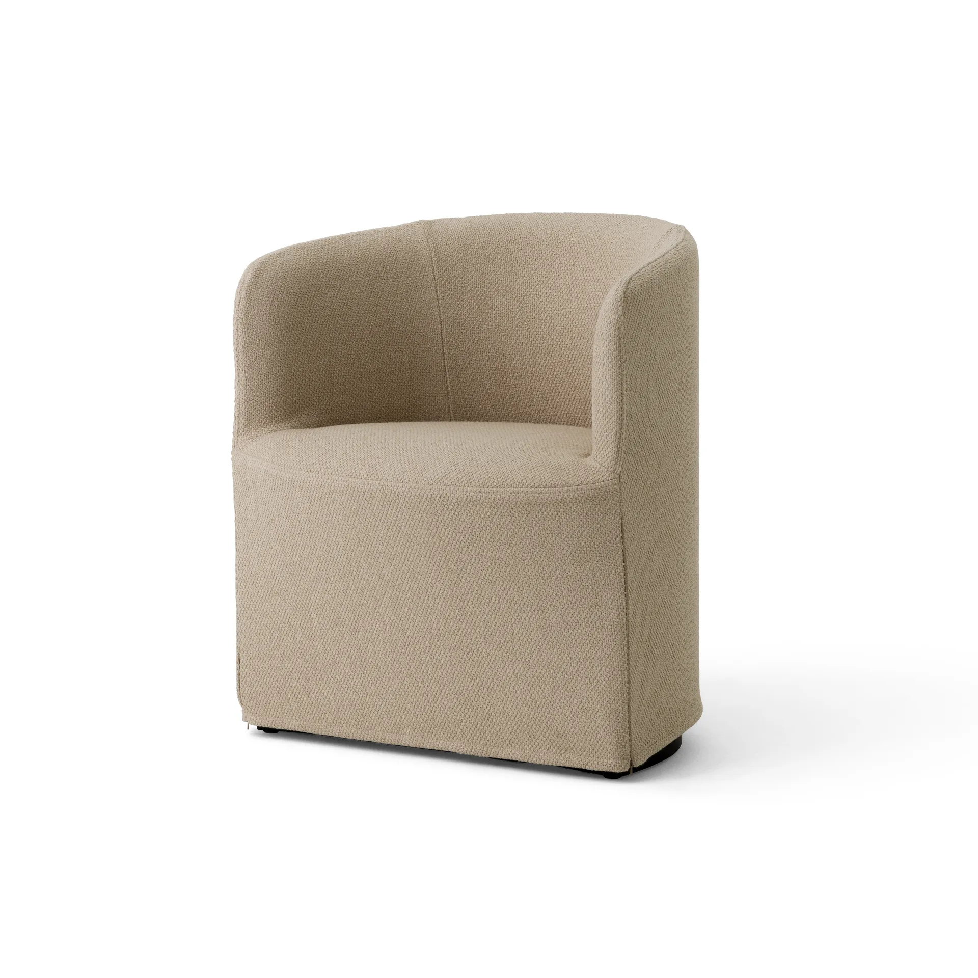 티룸 클럽 체어, Logan 02 Sand Audo Copenhagen | 오도 코펜하겐