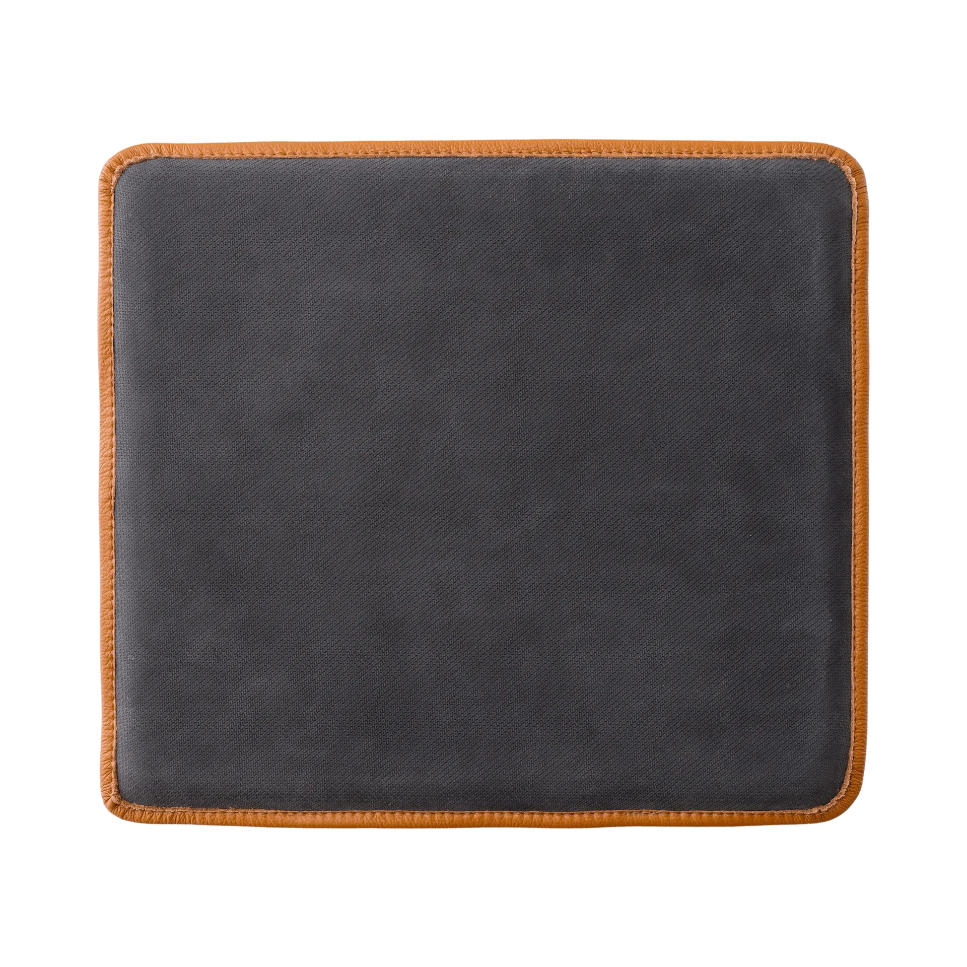 Mauro 의자 방석, Leather Madras Cognac Audo Copenhagen | 오도 코펜하겐
