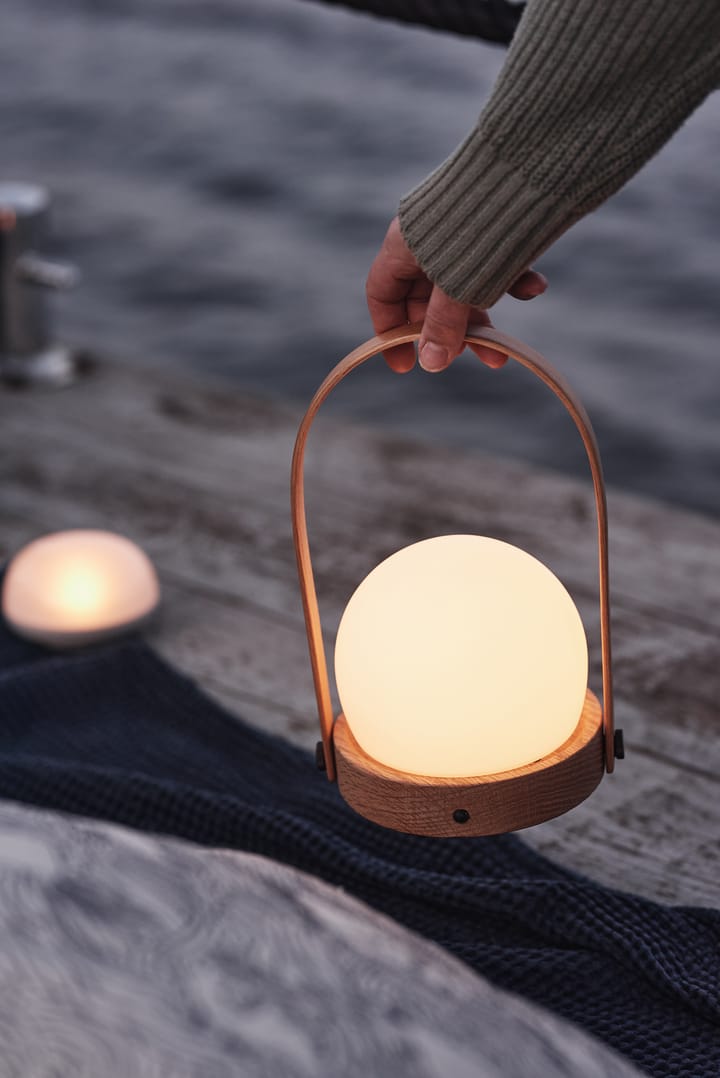 캐리 무선 테이블 조명 한정판, Natural oak Audo Copenhagen | 오도 코펜하겐
