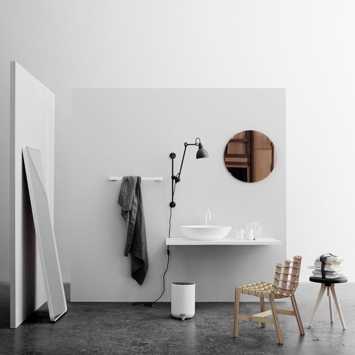 Norm 플로어 거울 - White-box - Audo Copenhagen | 오도 코펜하겐