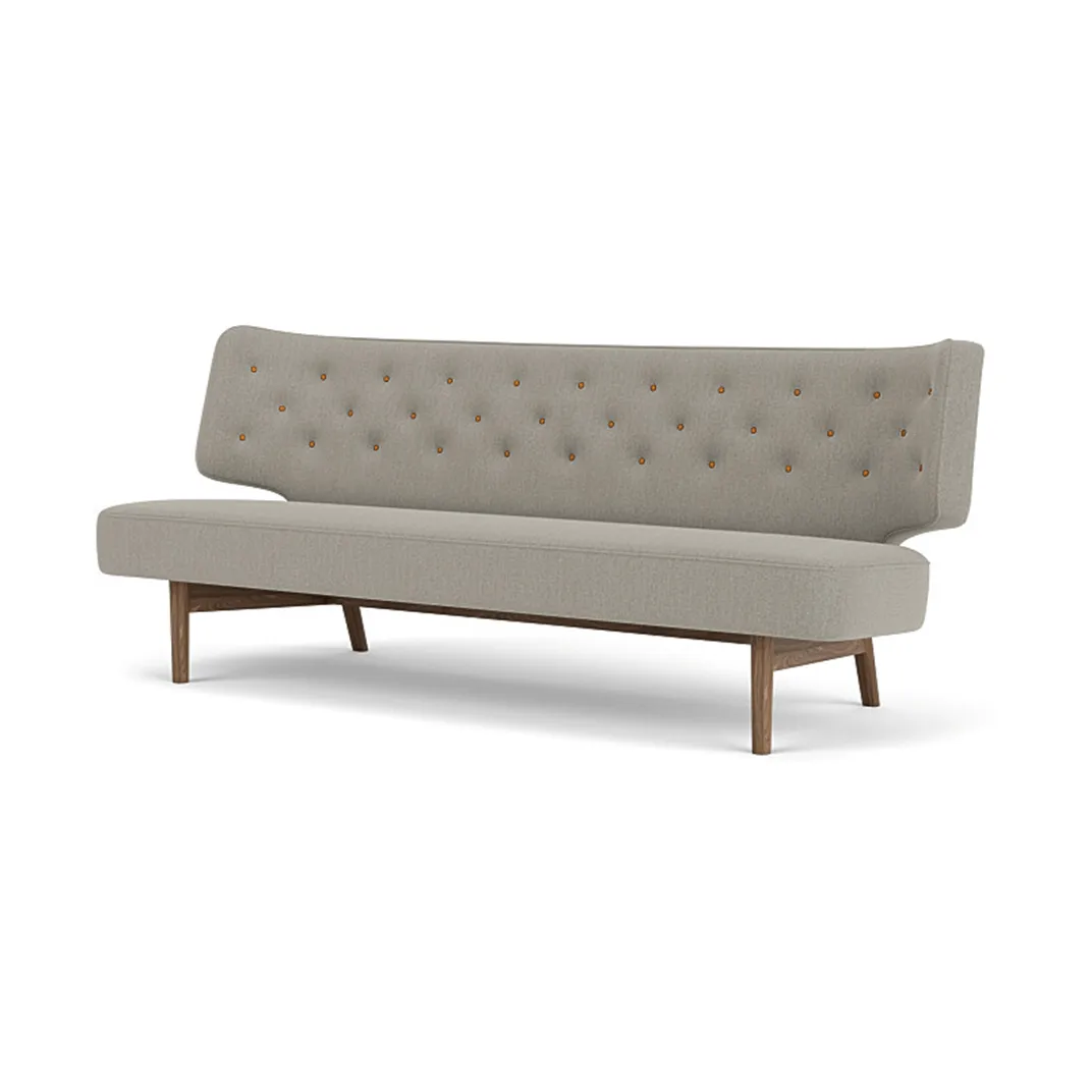 Radiohus 소파 풀 업홀스터드 RE-WOOL PC1T Global HR BUTTONS Vegetal 4-Legs Base, Re-wool 218-walnut, leather buttons, 2-seater Audo Copenhagen | 오도 코펜하겐