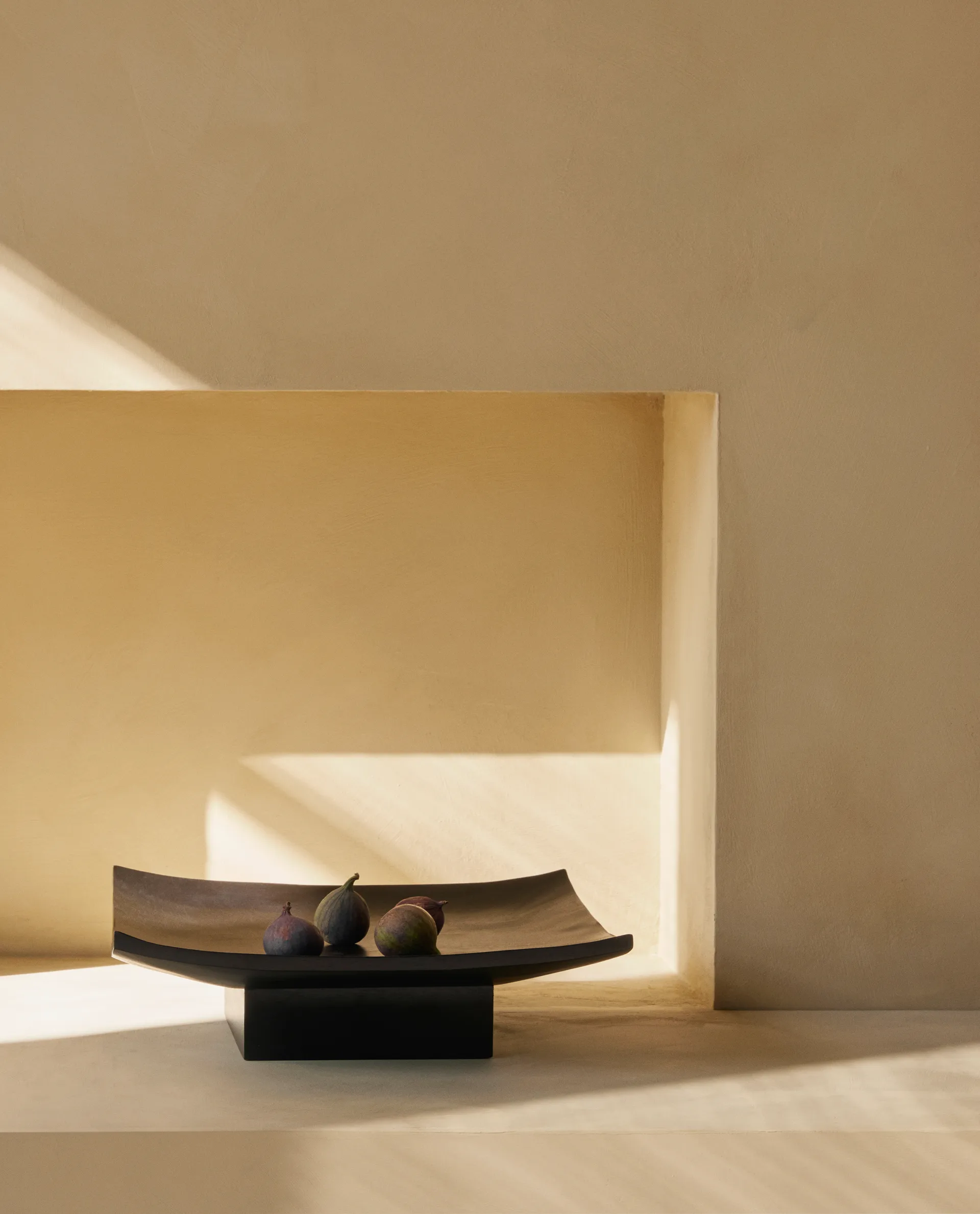 Relevé 장식용 접시., Acacia Audo Copenhagen | 오도 코펜하겐