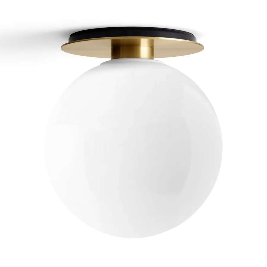 TR 천장-벽 조명 brass, Polished opal glass Audo Copenhagen | 오도 코펜하겐